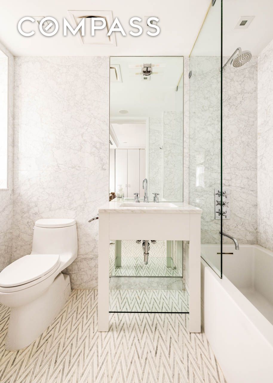 #11 photo, 1 Lexington Avenue, 맨해튼 Gramercy Park , NY 10010