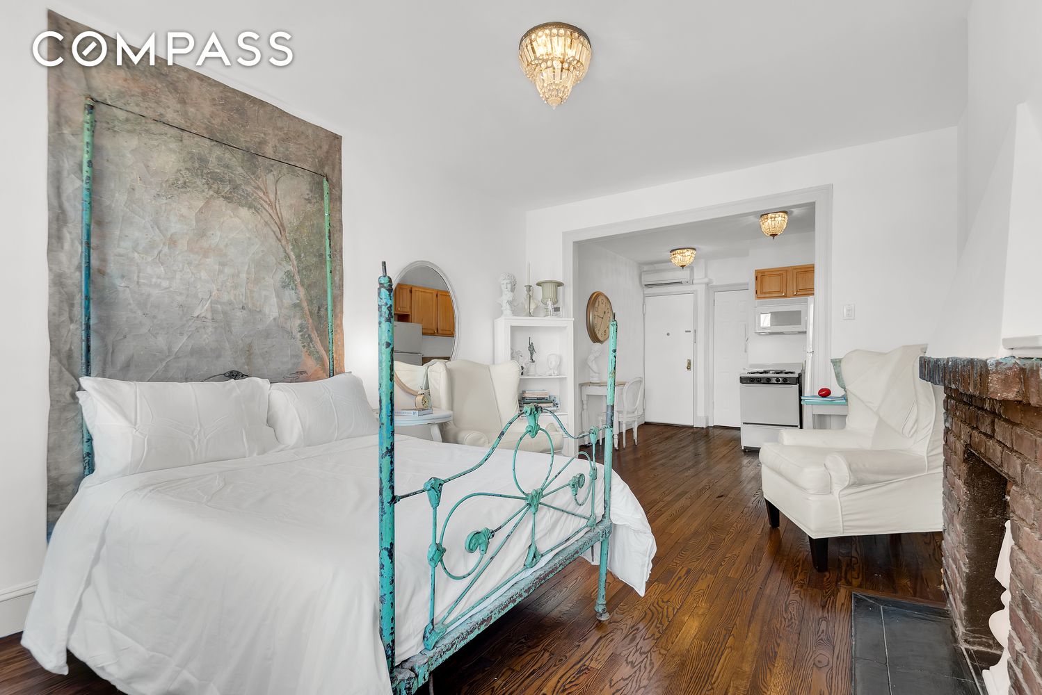 #3 photo, 352 W 12th Street, मैनहटन West Village , NY 10014