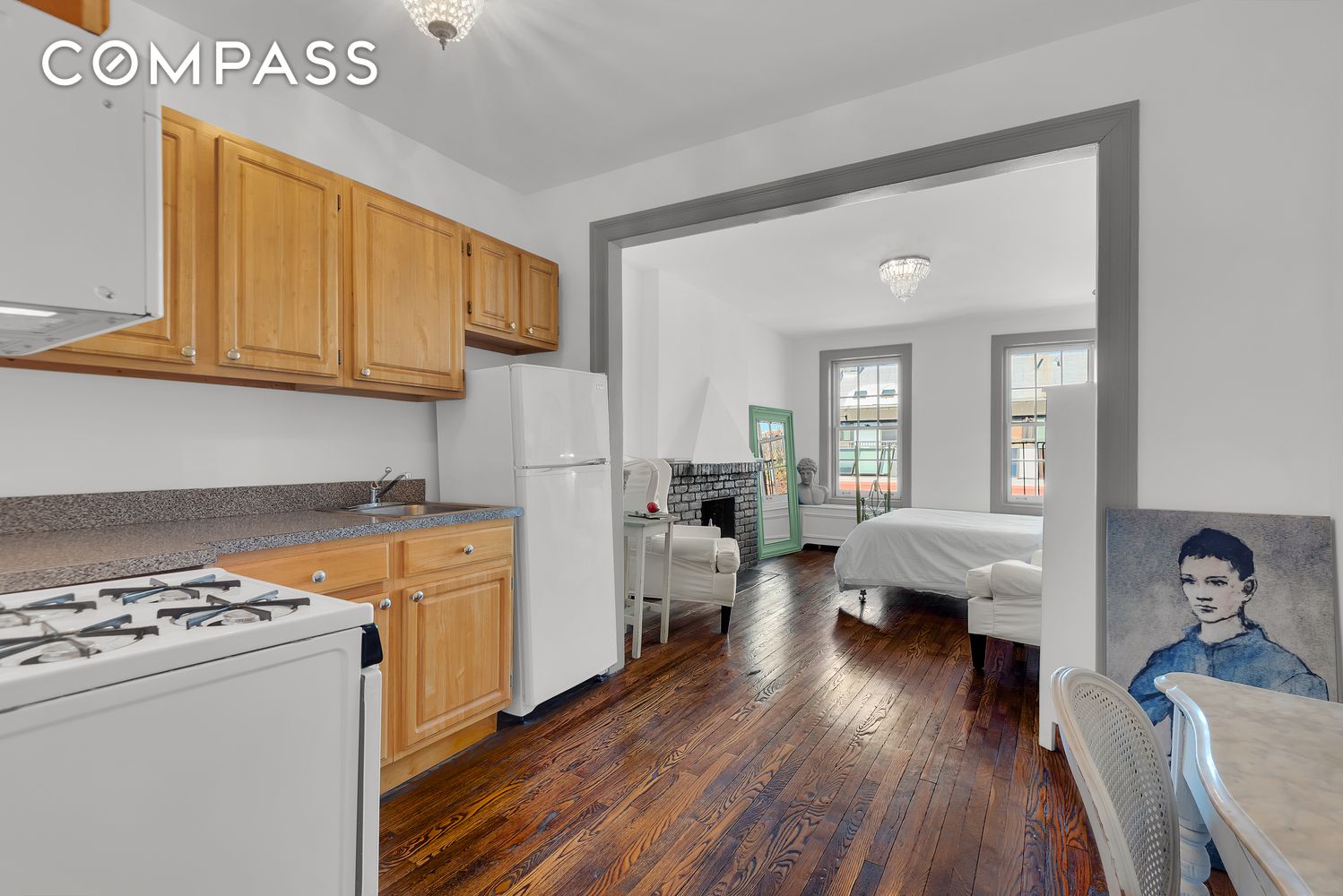 #4 photo, 352 W 12th Street, मैनहटन West Village , NY 10014