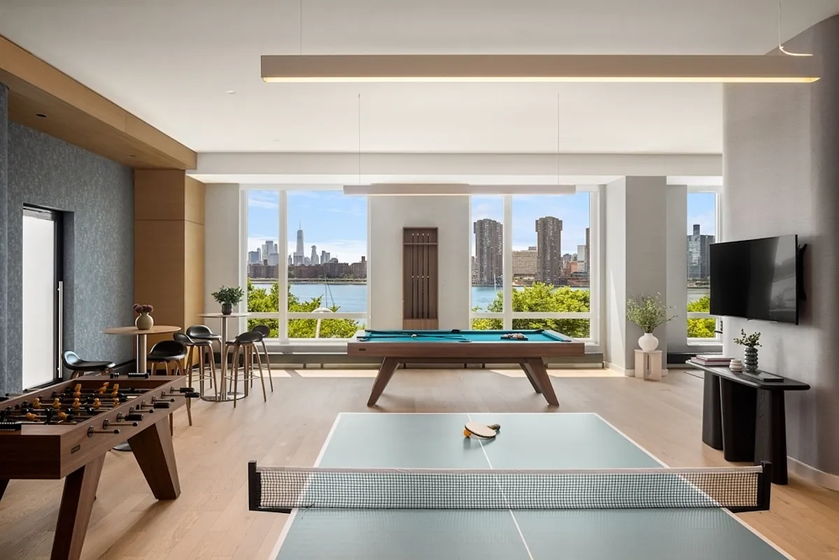 #8 photo, 1-15 57th Avenue, लॉन्ग आइलैंड सिटी Hunters Point , NY 11101