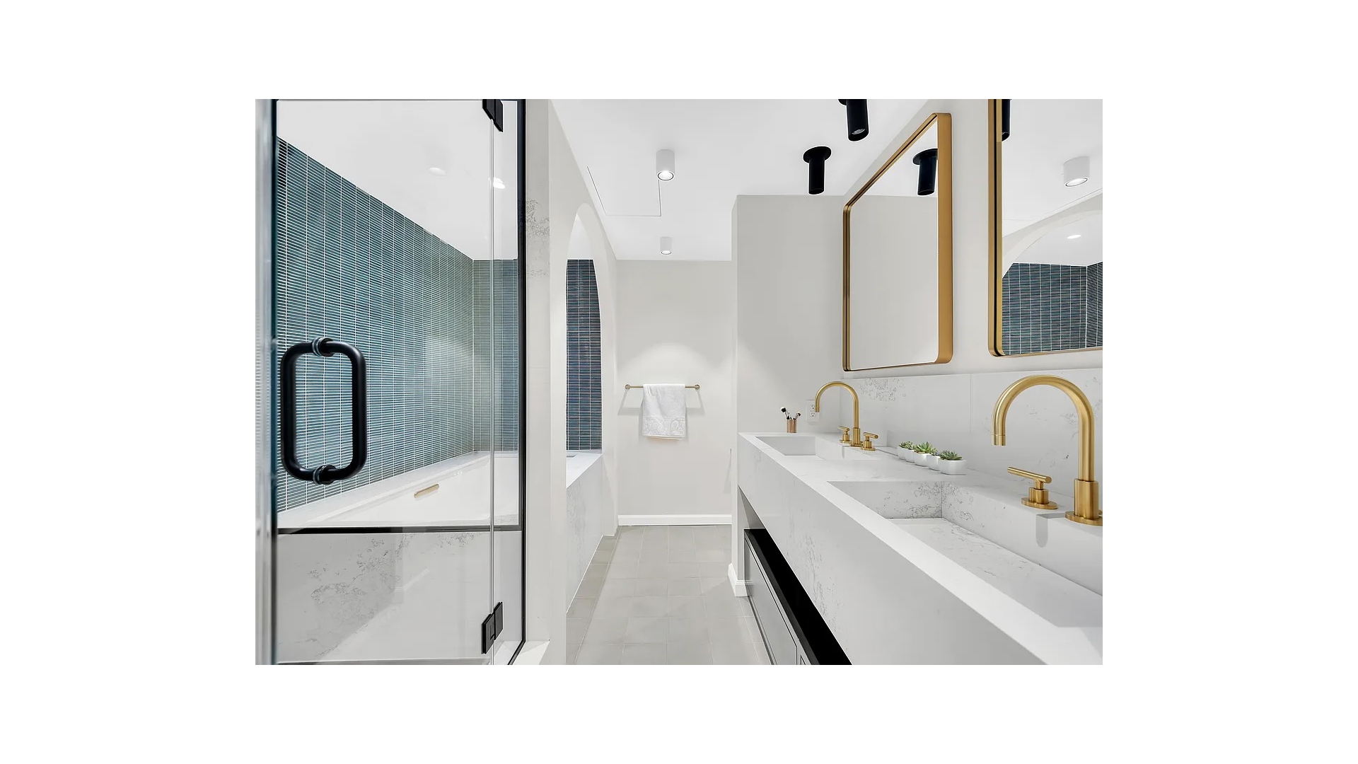 #13 photo, 25 N MOORE Street, 맨해튼 Tribeca , NY 10013