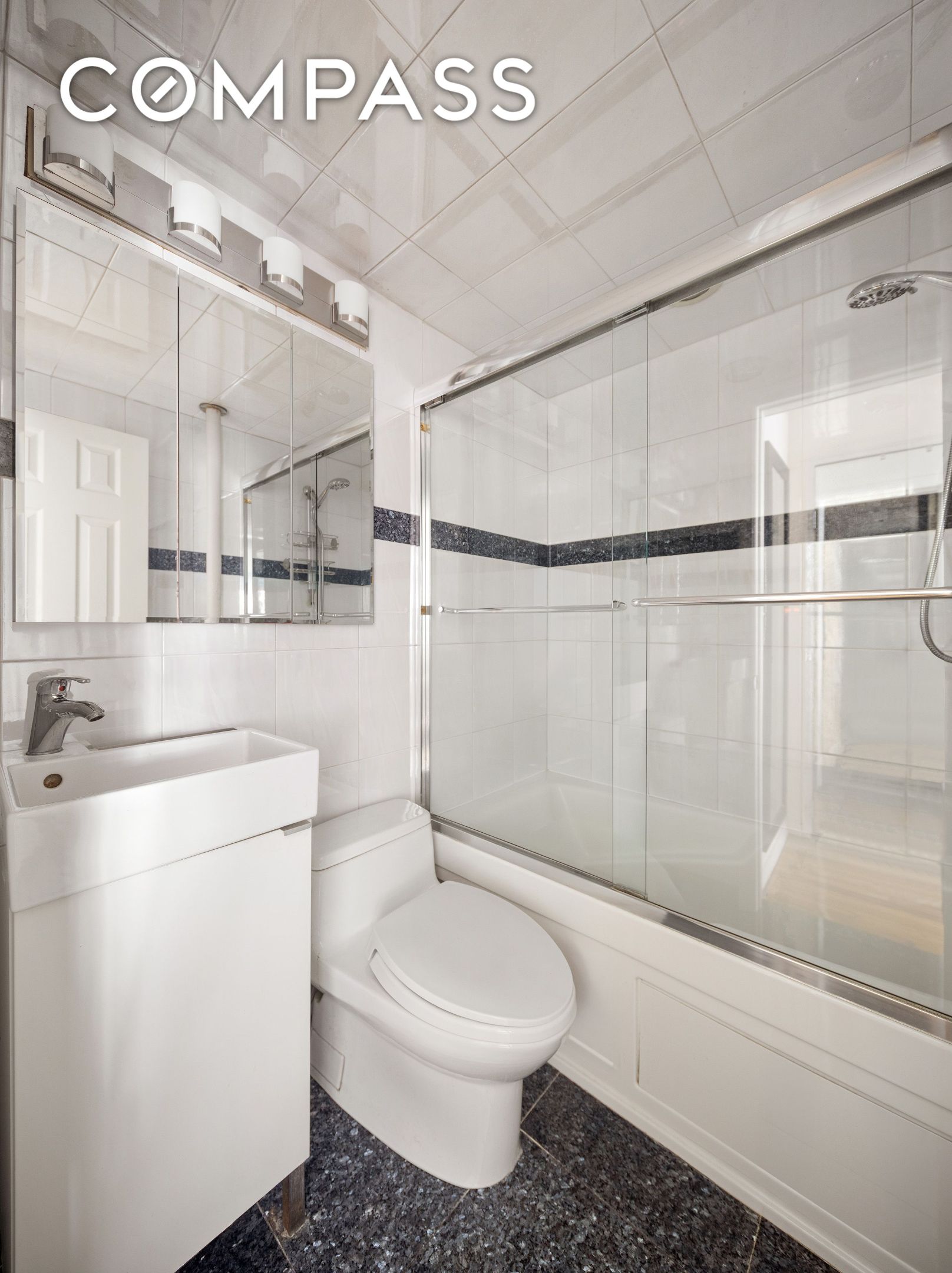 #8 photo, 131 W 85th Street, ম্যানহাটন Upper West Side , NY 10024