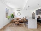 364 Harman Street #3B 房源照片 1