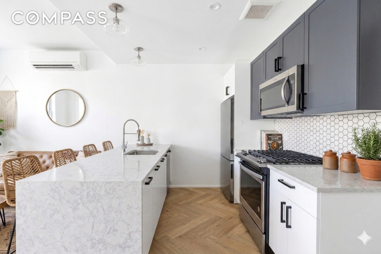 #4 photo, 364 Harman Street, הברונקס Bushwick , NY 11237