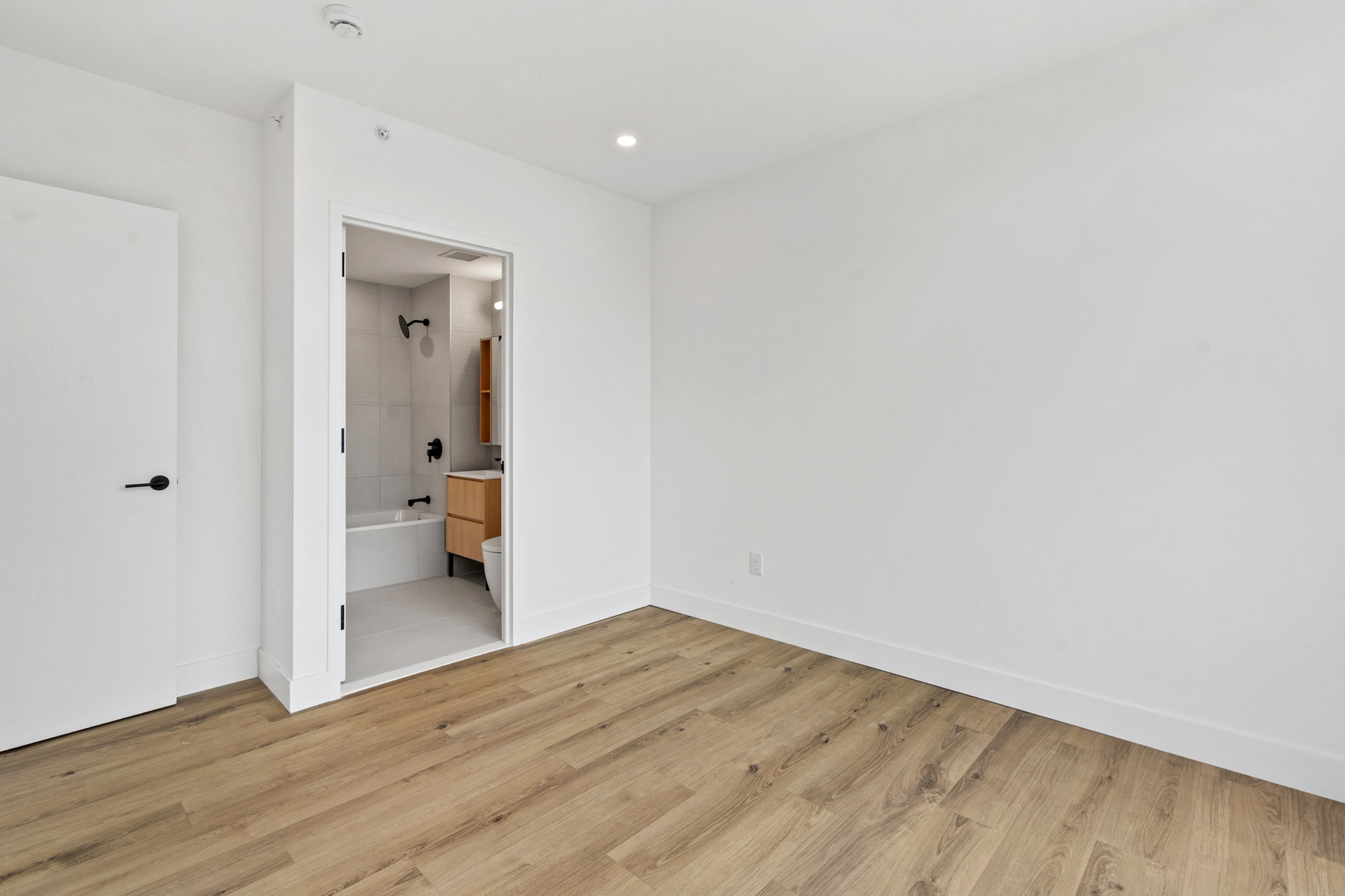 #6 photo, Long Island City, Long Island City , NY 11101