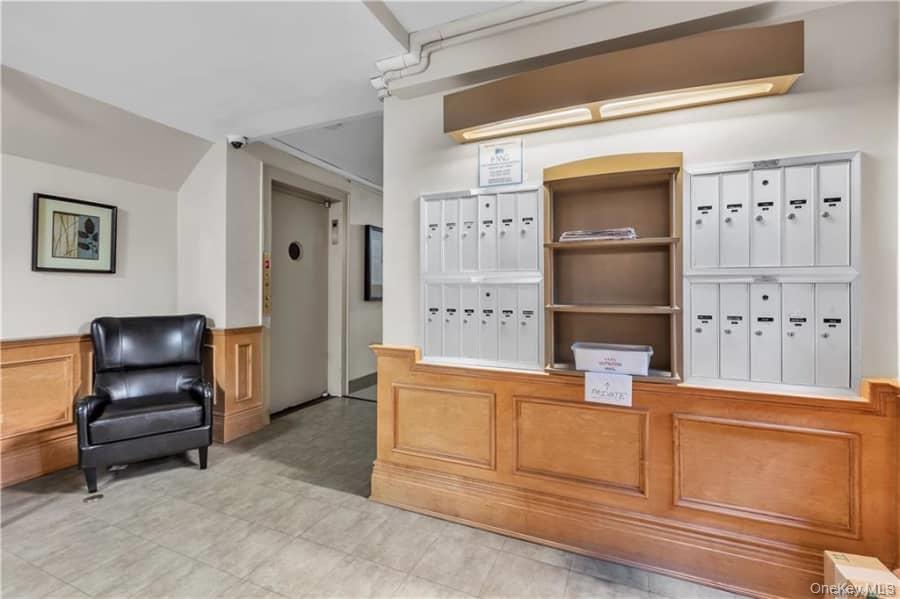 #17 photo, 51 White Oak Street, New Rochelle , NY 10801