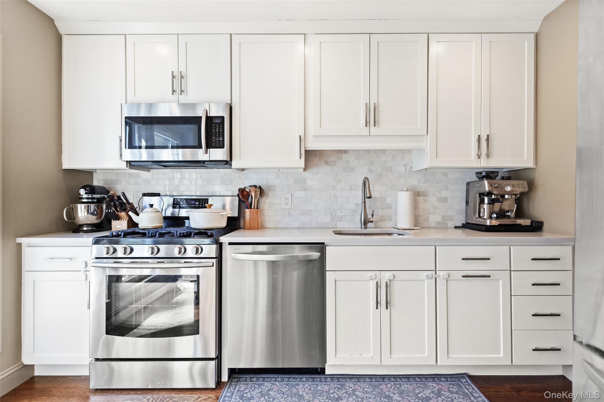 #4 photo, 7 Lisa Court, Dobbs Ferry , NY 10522