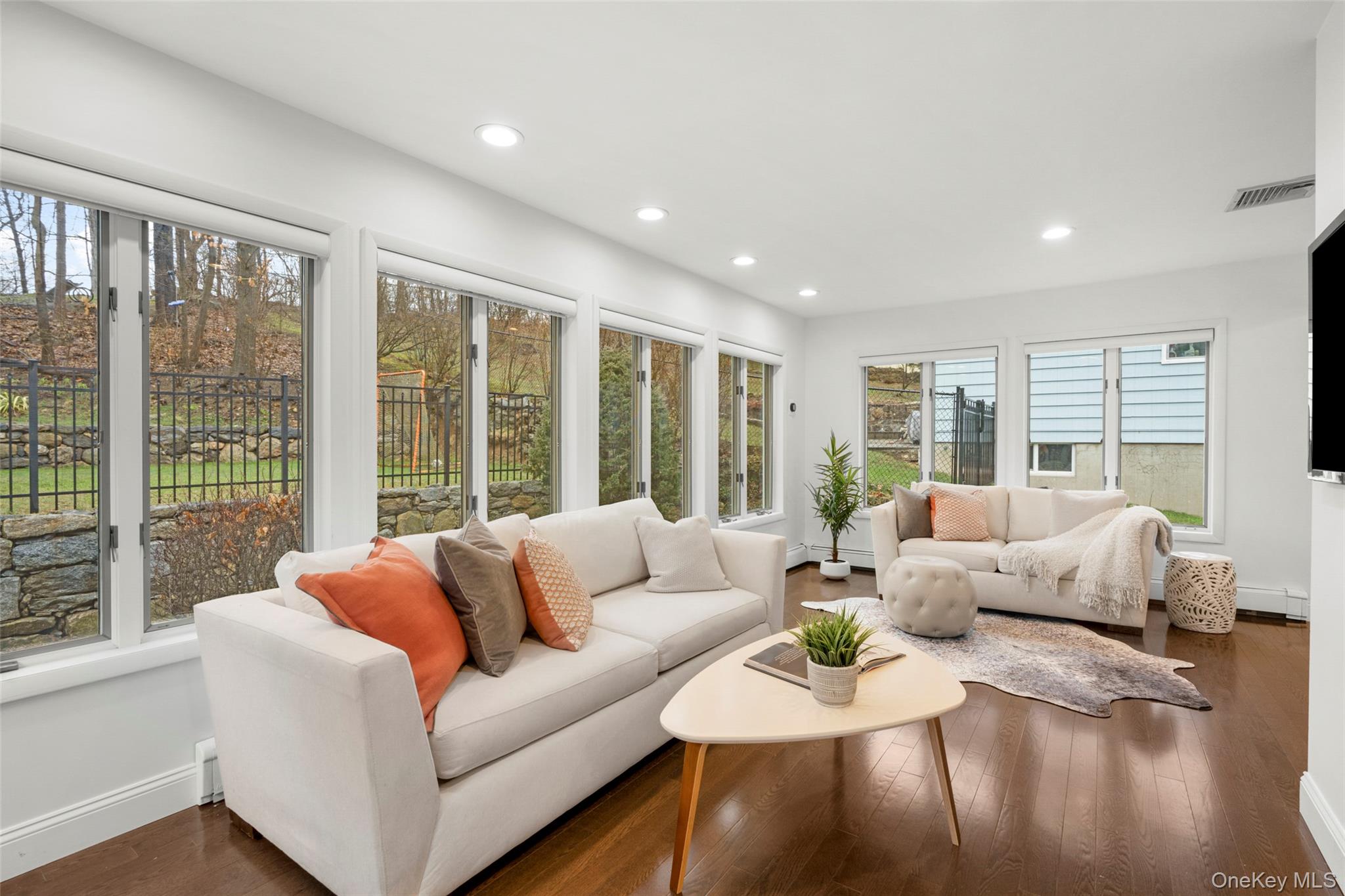 #13 photo, 8 Valentine Road, Briarcliff Manor , NY 10510