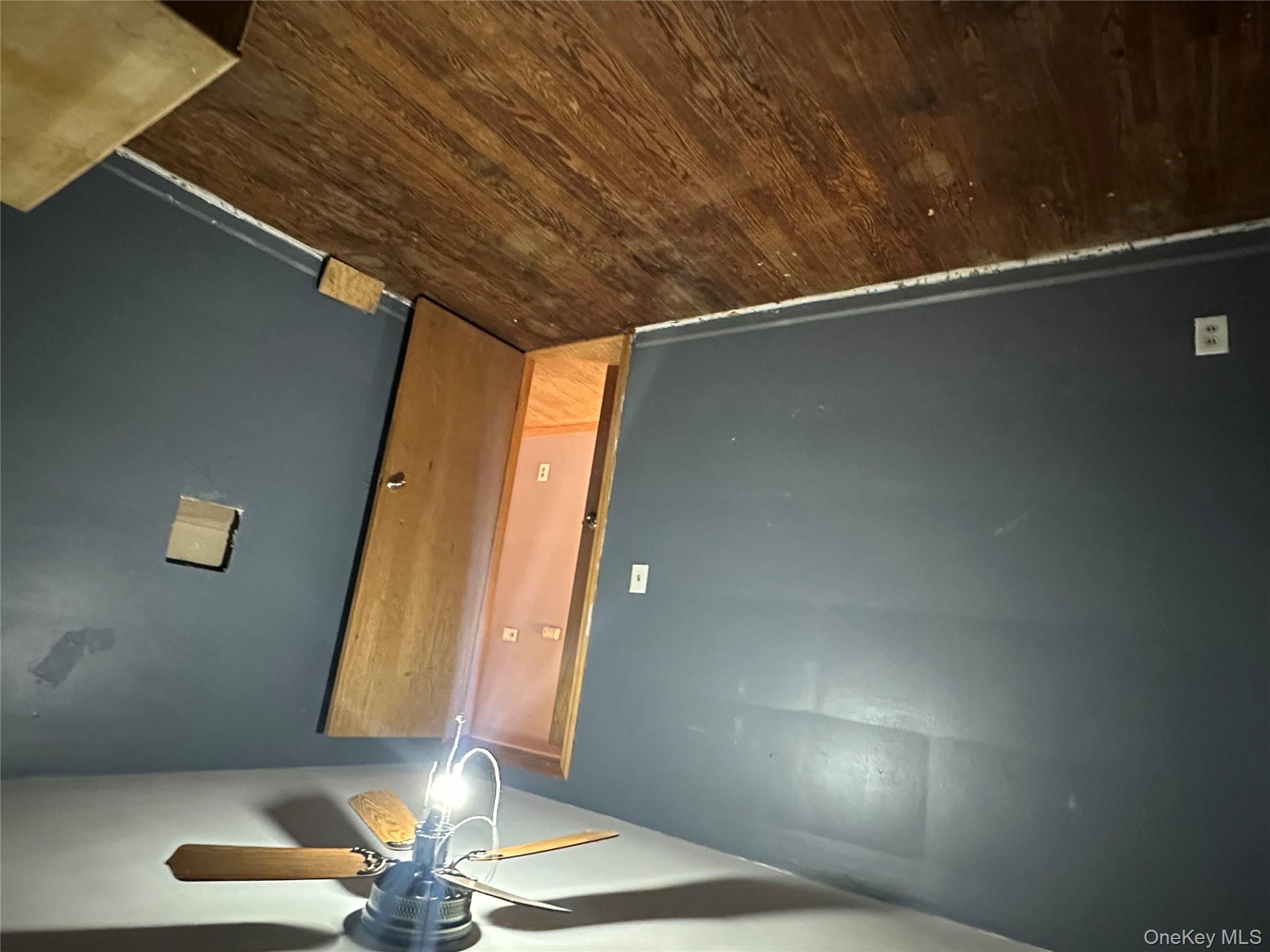 #8 photo, 12 Bruce Street, Newburgh , NY 12550