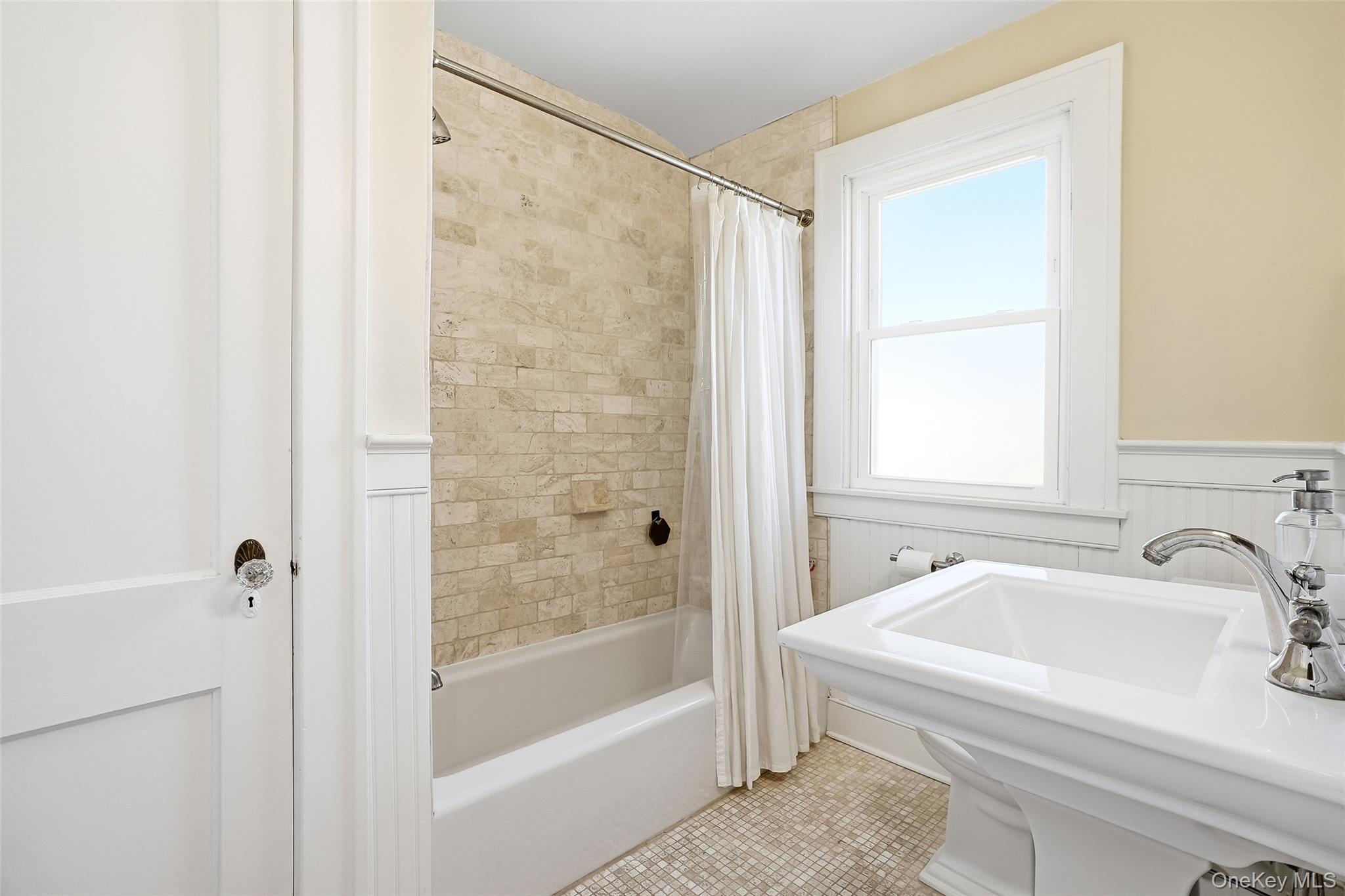 #14 photo, 72 Hawley Avenue, Port Chester , NY 10573