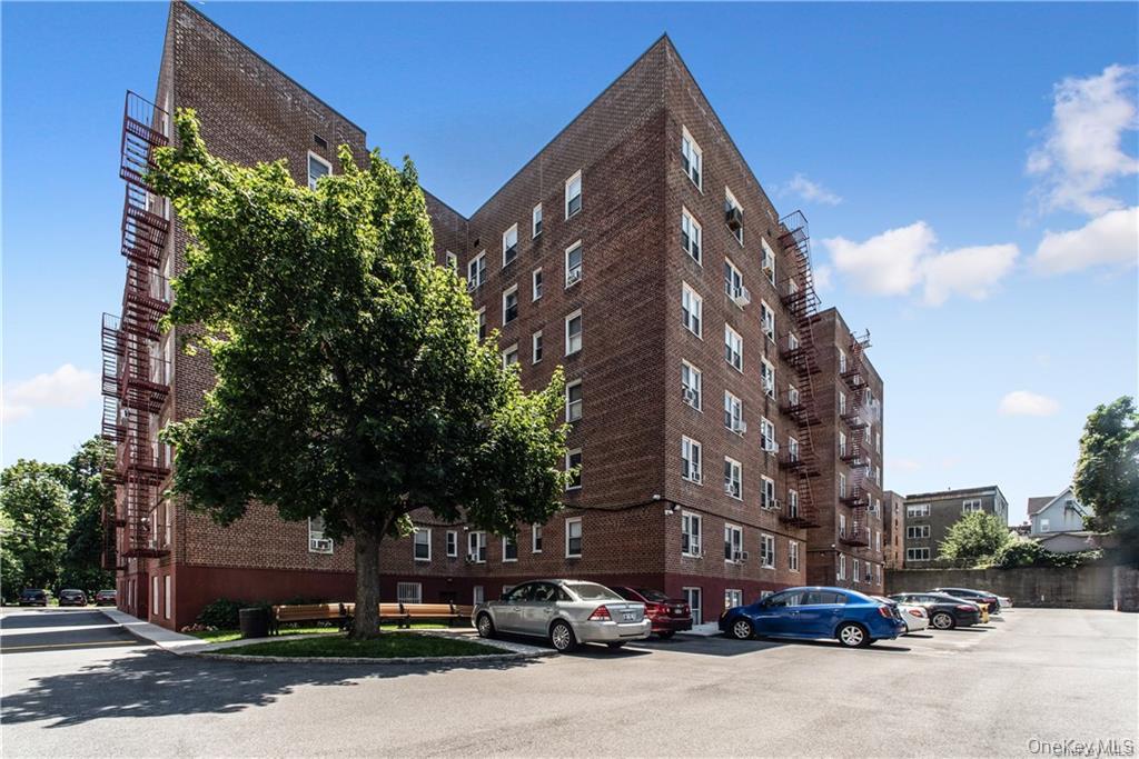 #14 photo, 485 Bronx River Road, Yonkers , NY 10704