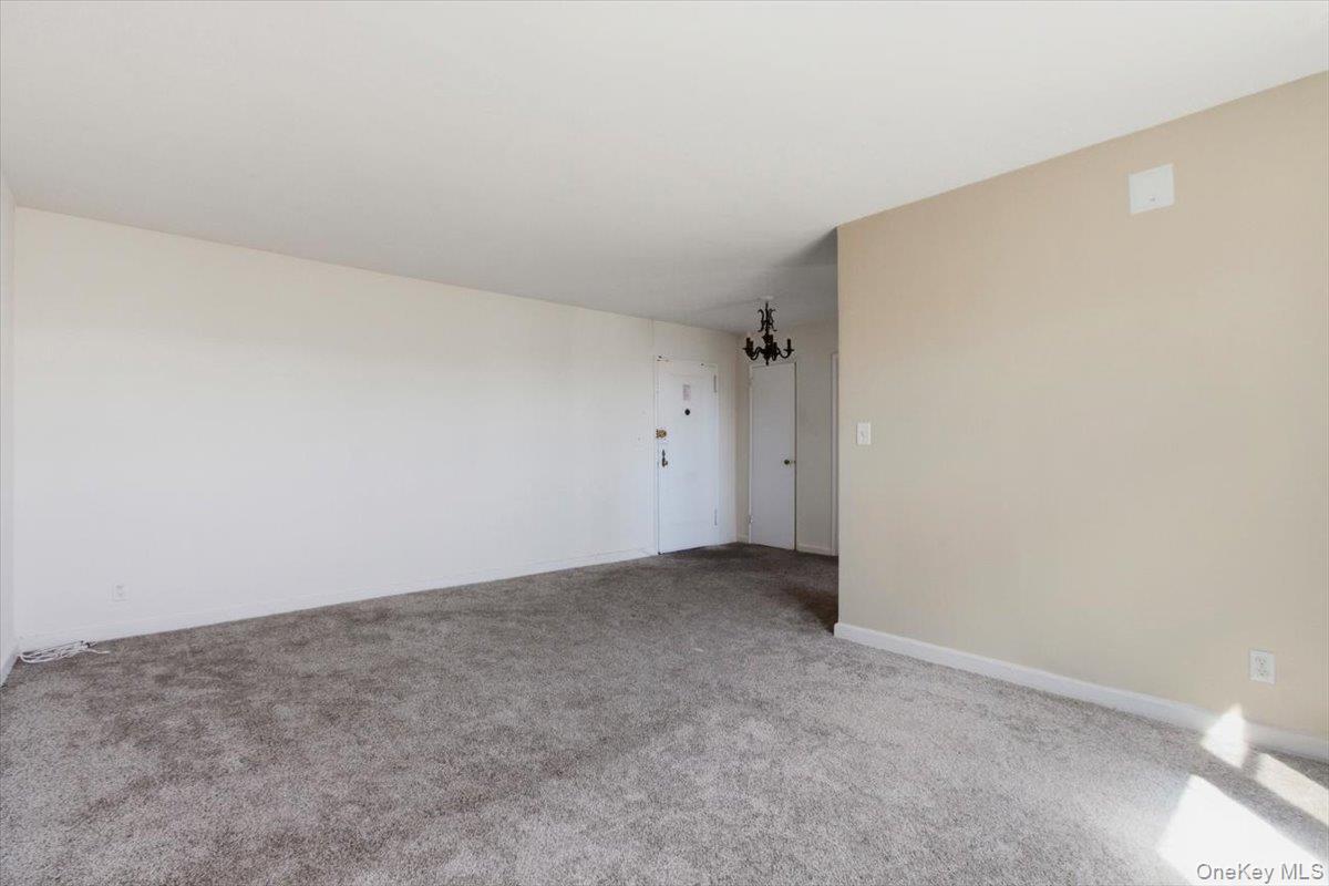 #7 photo, 485 Bronx River Road, Yonkers , NY 10704