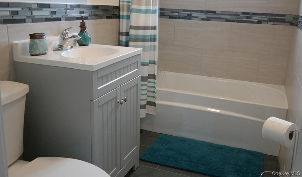 #3 photo, 1016 Greene Avenue, ব্রুকলিন Brooklyn , NY 11221