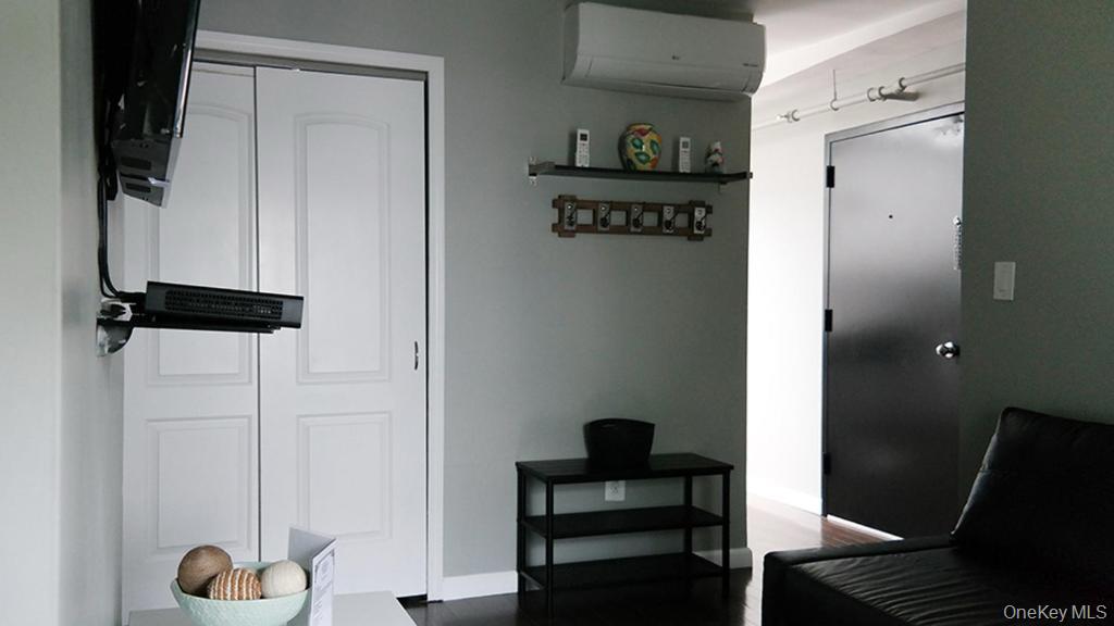 #8 photo, 1016 Greene Avenue, ব্রুকলিন Brooklyn , NY 11221