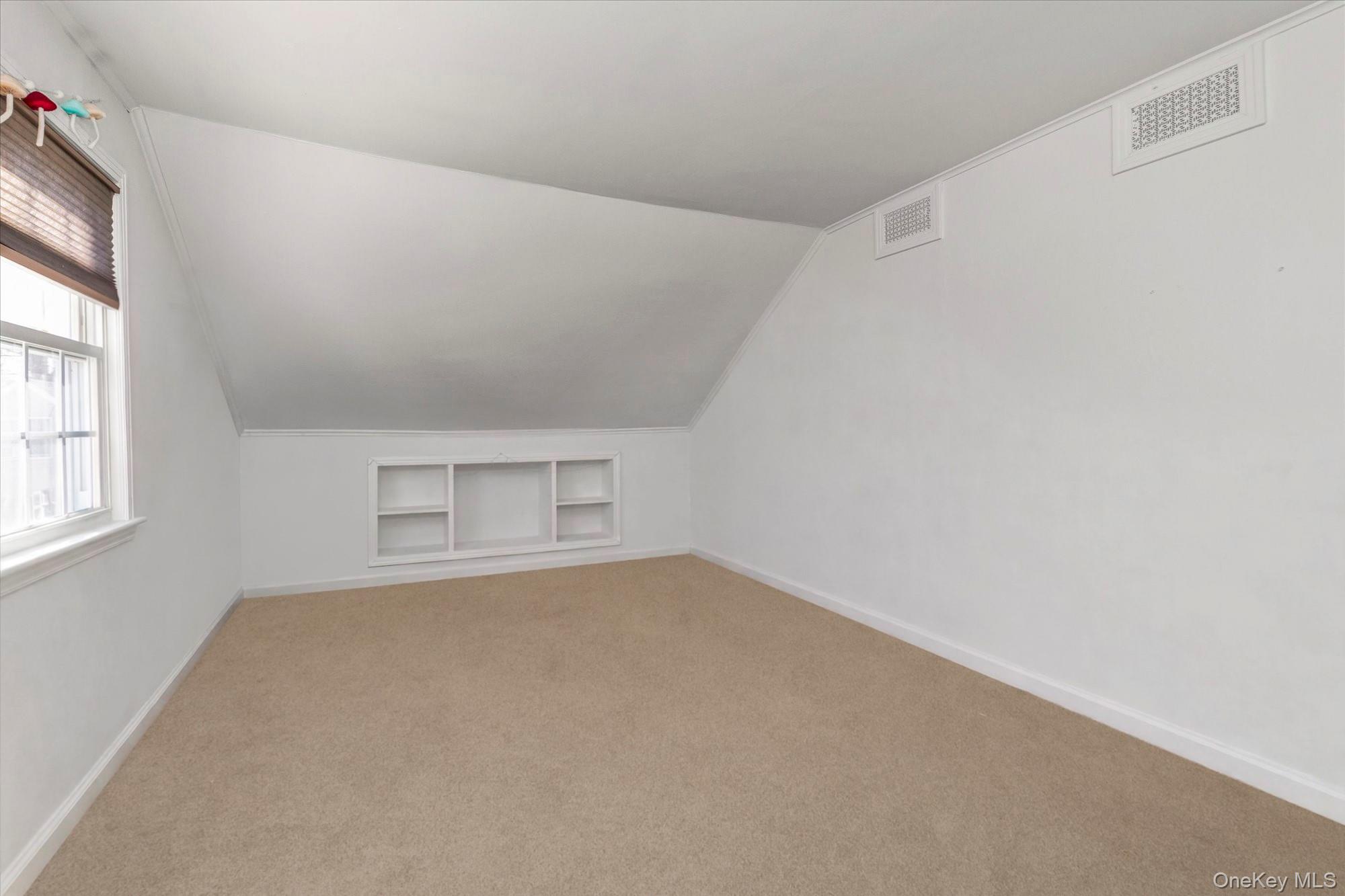 #13 photo, 81 Stuart Street, 長島 Lynbrook , NY 11563