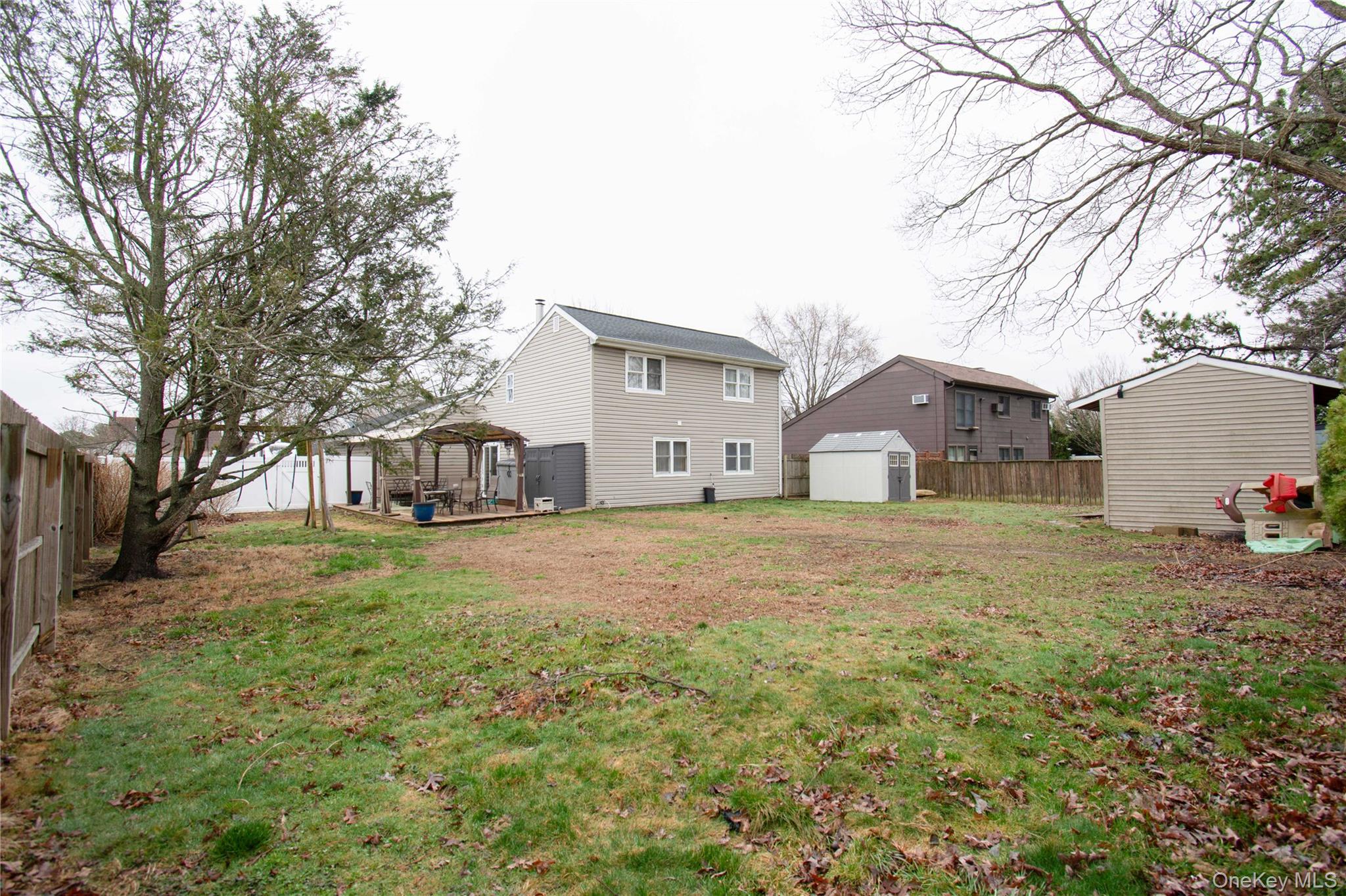 #12 photo, 36 Narragansett Avenue, 东长岛 Medford , NY 11763