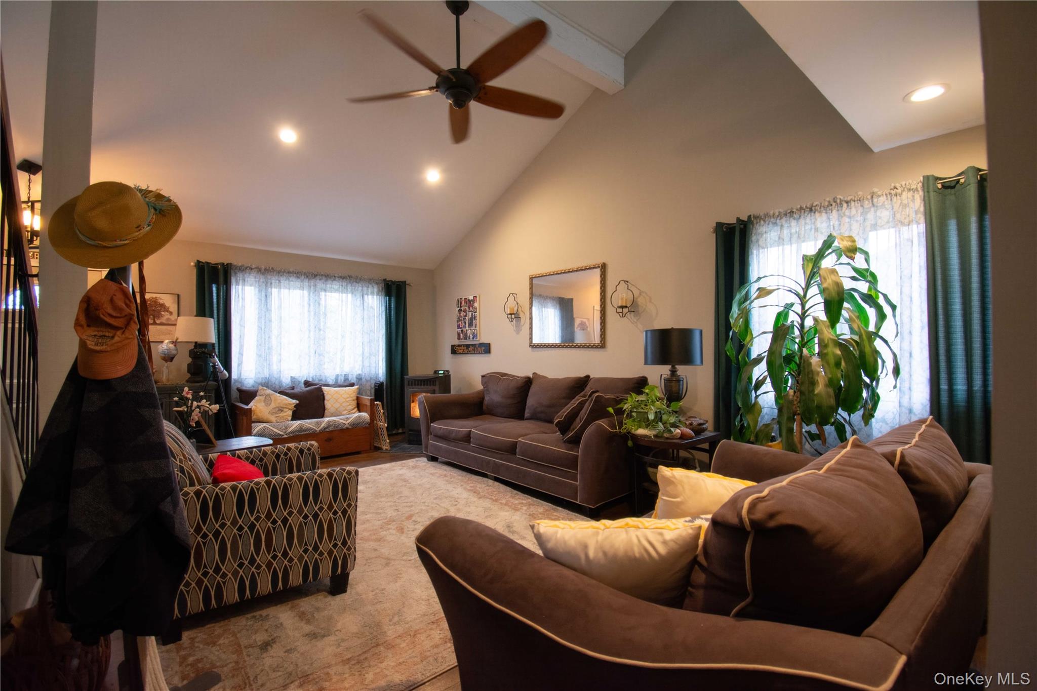 #3 photo, 36 Narragansett Avenue, 东长岛 Medford , NY 11763