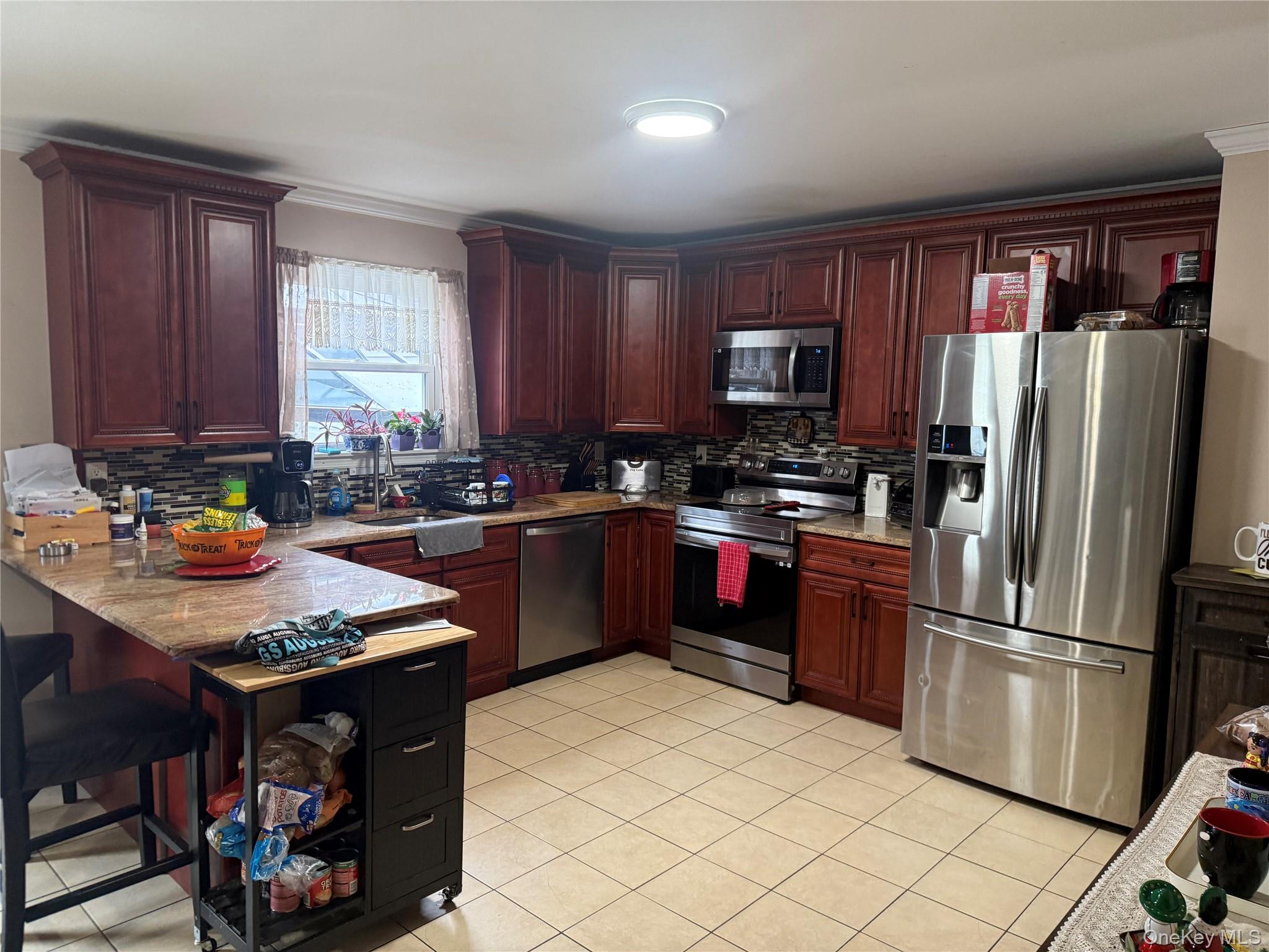 #8 photo, 2 1st Street, Саффолк ‖ Coram , NY 11727