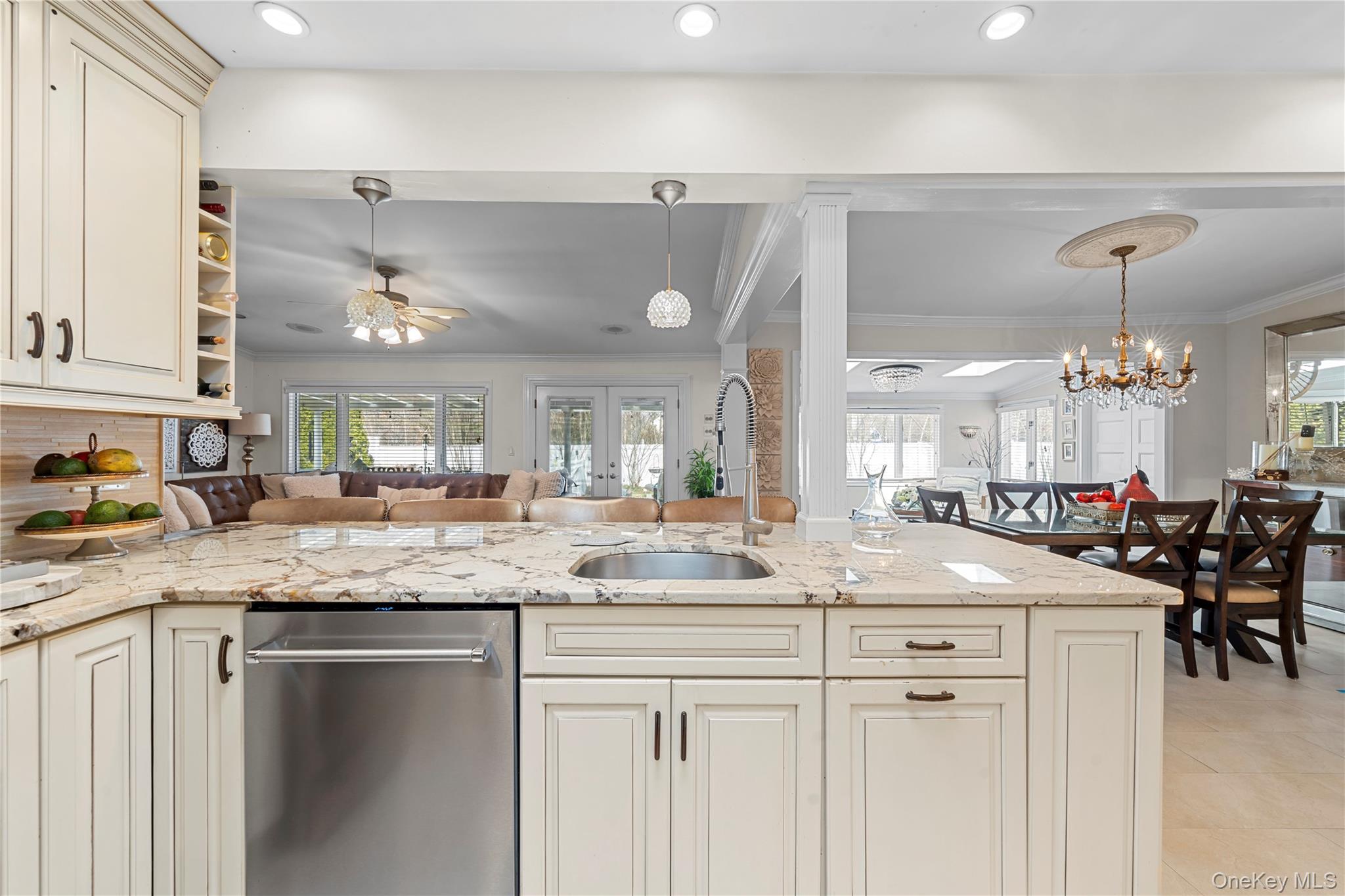 #7 photo, 10 Heather Court, সাফোক কাউন্টি Centereach , NY 11720