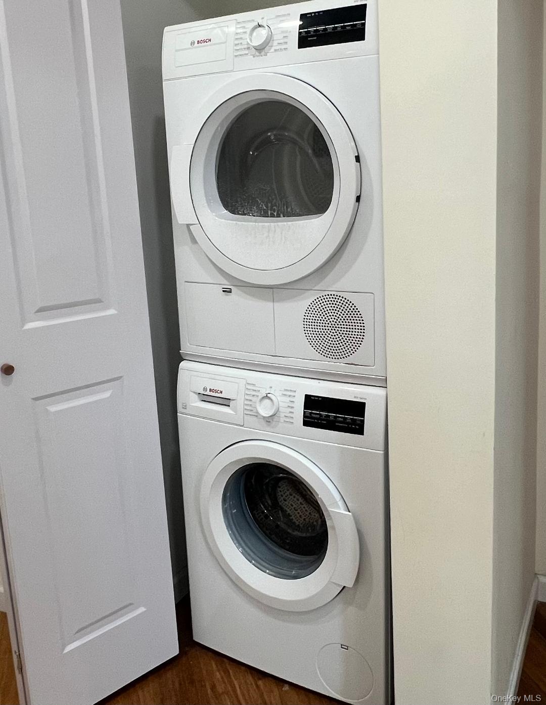 #8 photo, 55 S Middle Neck Road, Нассау ‖ Great Neck , NY 11021