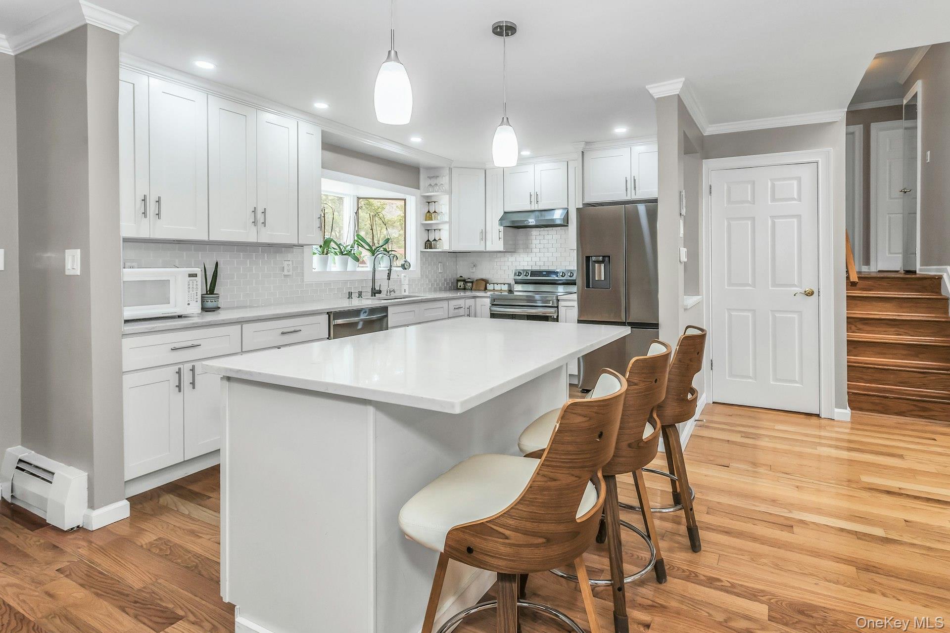 #9 photo, 9 Cold Spring Hills Road, 롱 아일랜드 Huntington , NY 11743