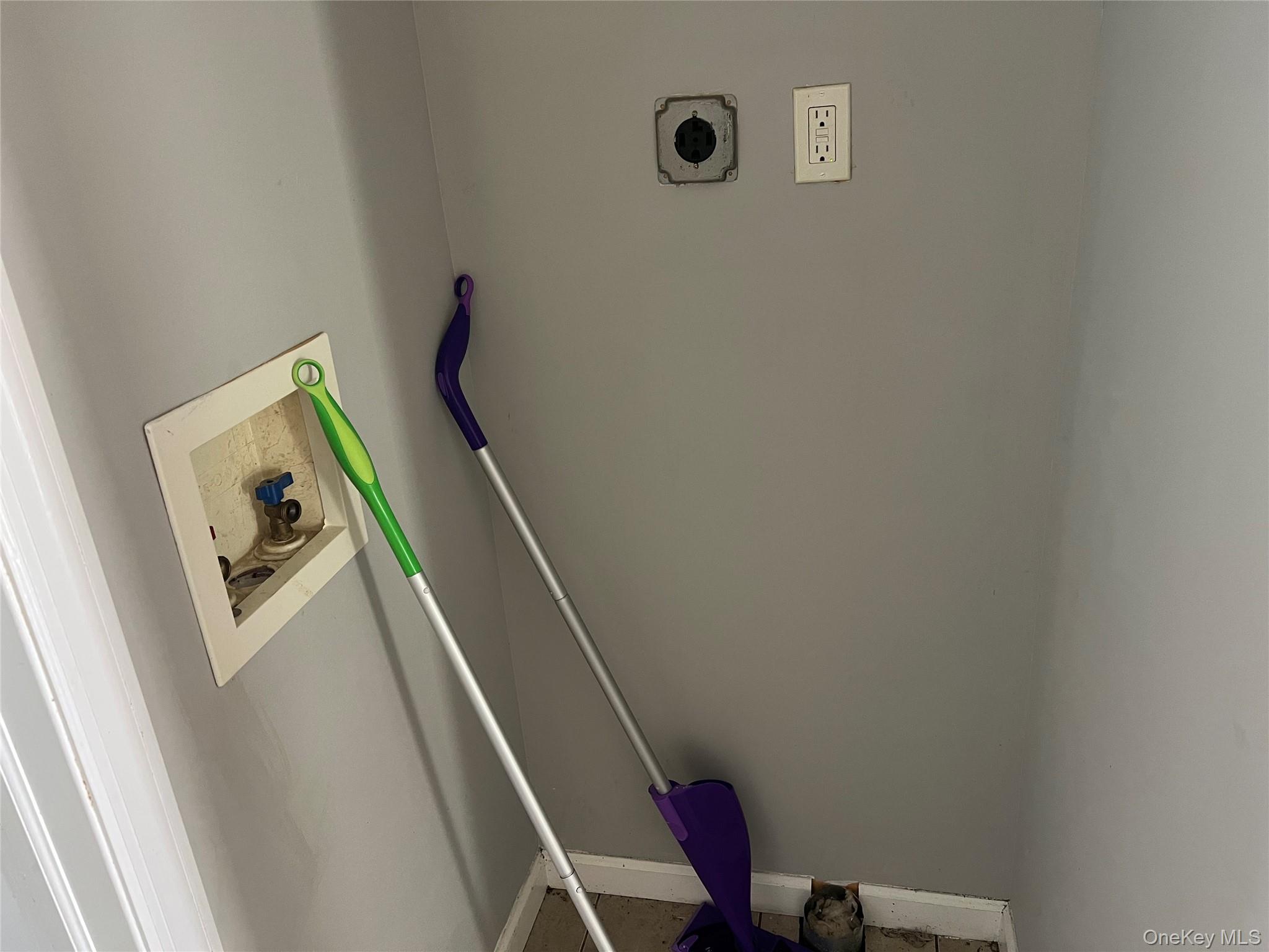 #11 photo, 36 Casino Street, नासाउ काउंटी Freeport , NY 11520