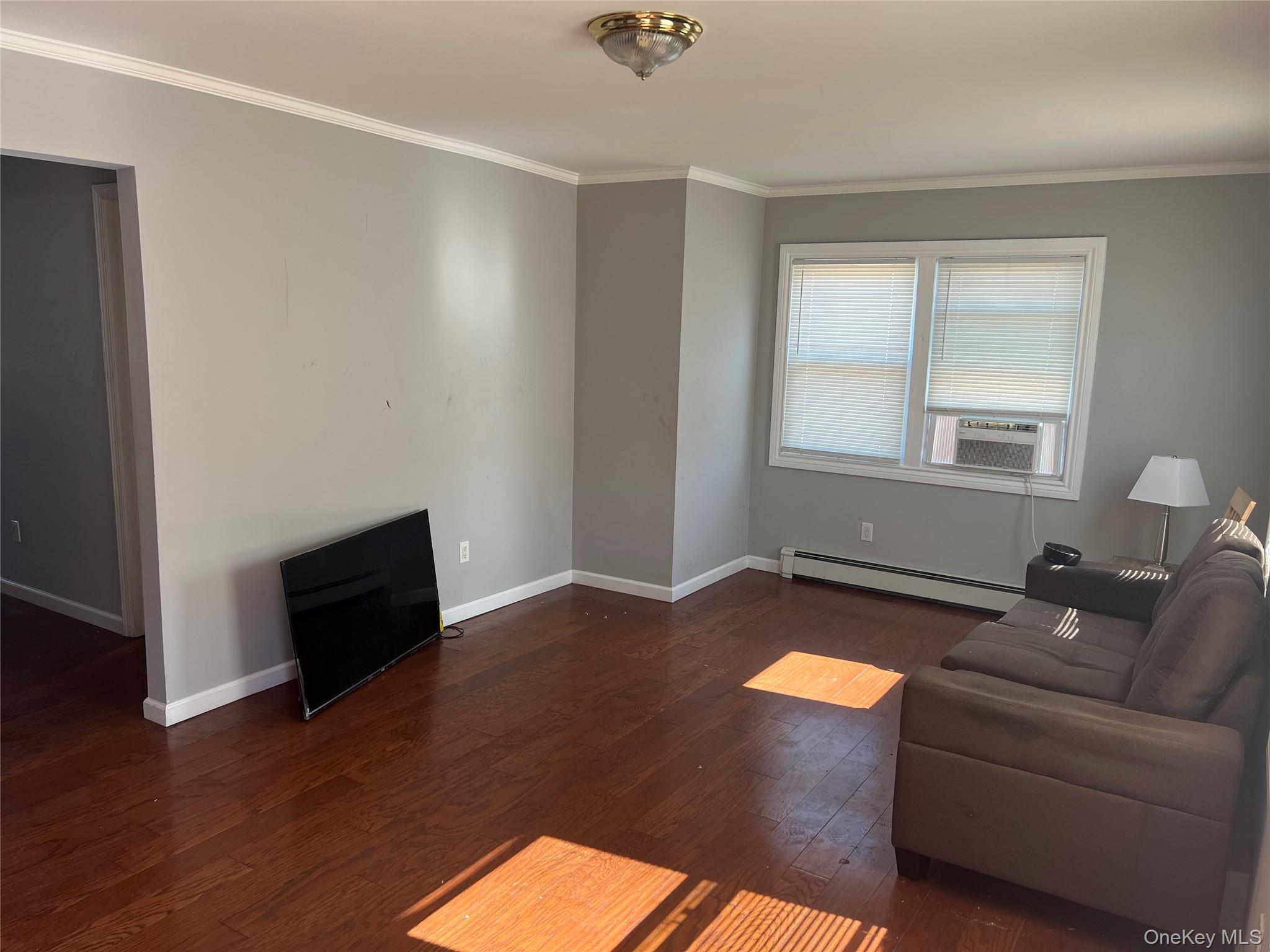 #5 photo, 36 Casino Street, नासाउ काउंटी Freeport , NY 11520