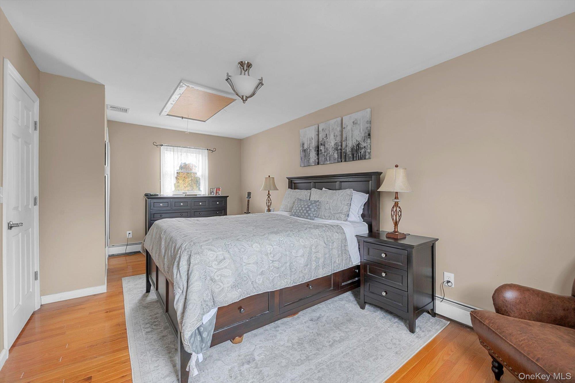 #16 photo, 1393 Lombardy Boulevard, सफ़ोक काउंटी Bay Shore , NY 11706