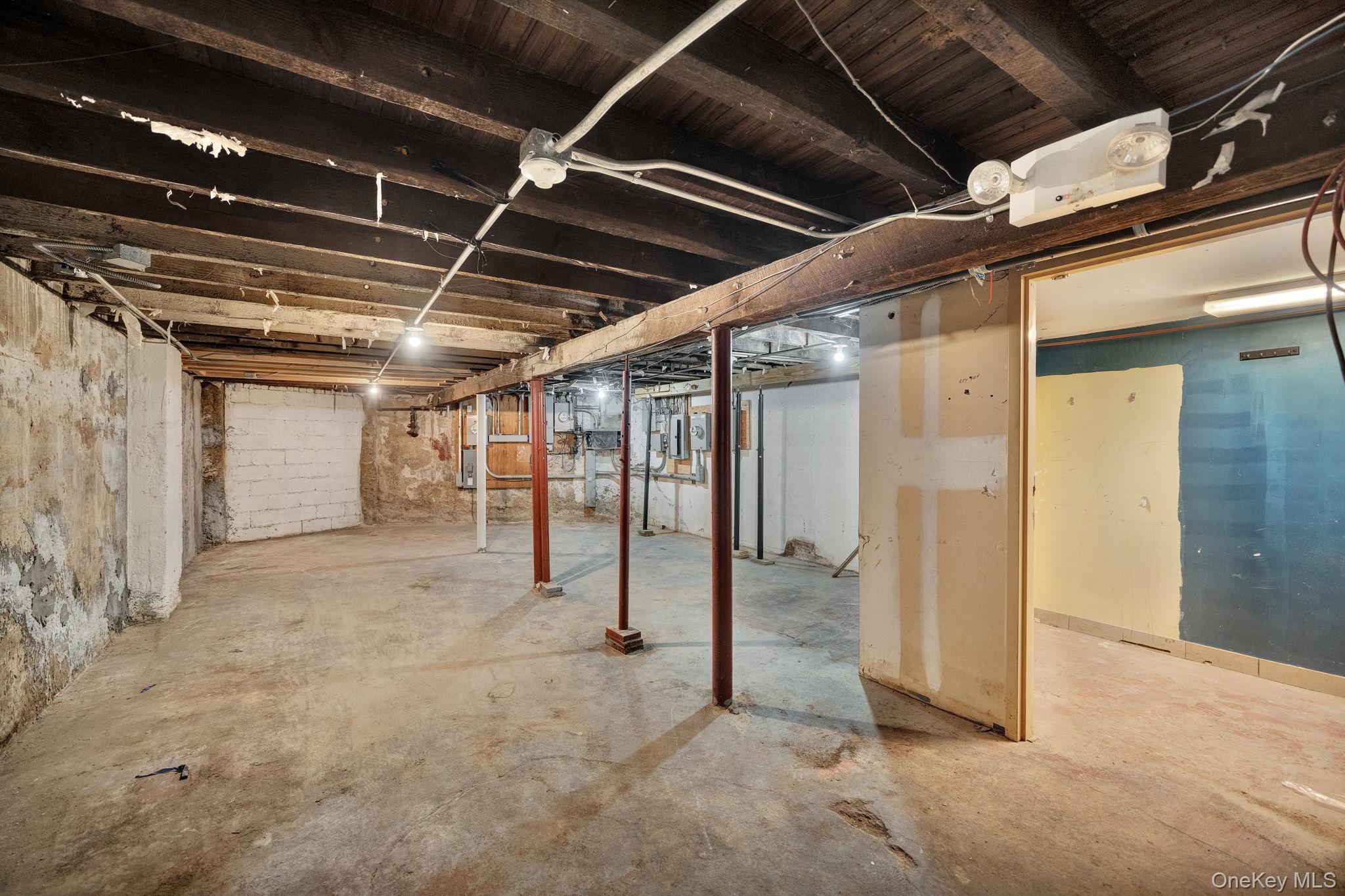 #20 photo, 23002 S Conduit Avenue, Springfield Gardens , NY 11413