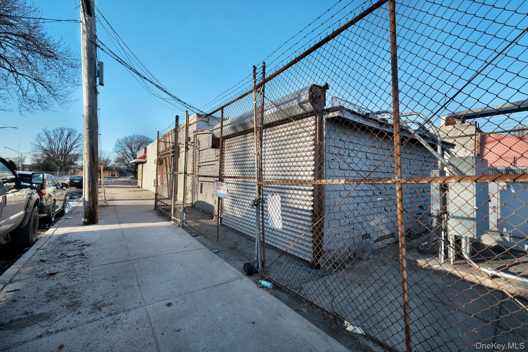 #7 photo, 23002 S Conduit Avenue, Springfield Gardens , NY 11413