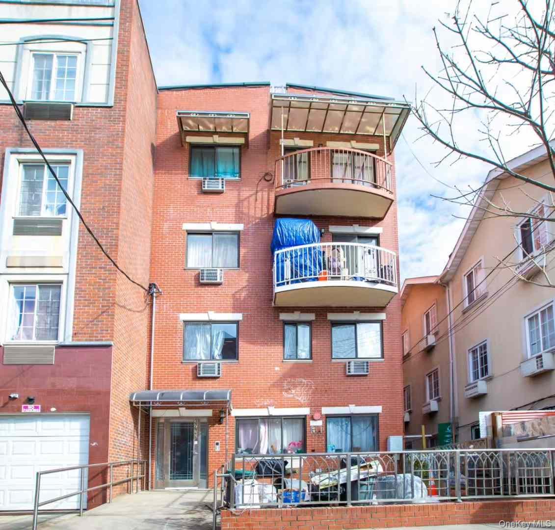 #1 photo, 37-33 107th Street, कुईंस Corona , NY 11368