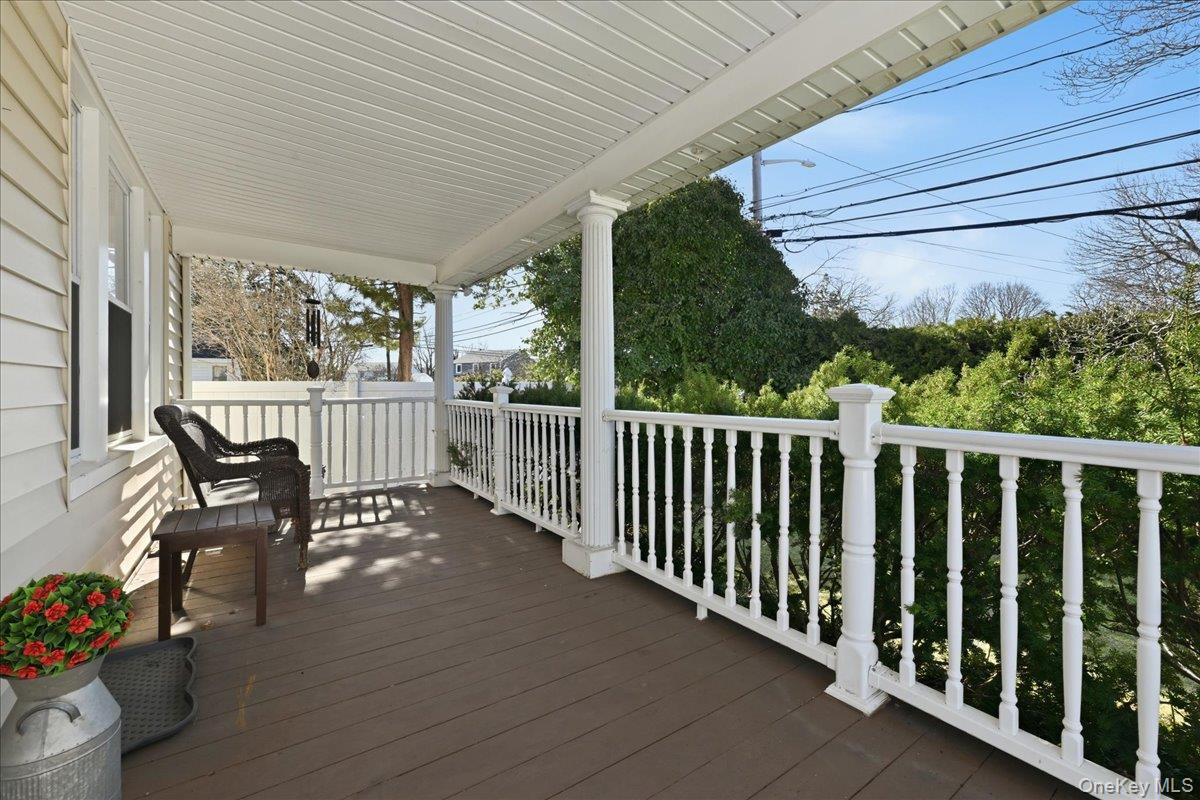 #5 photo, 1165 Meadowbrook Road, 長島 Merrick , NY 11566