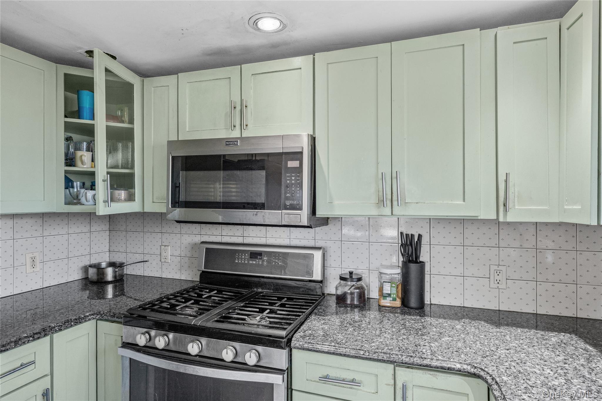 #12 photo, 255 26th Street, সাফোক কাউন্টি Copiague , NY 11726