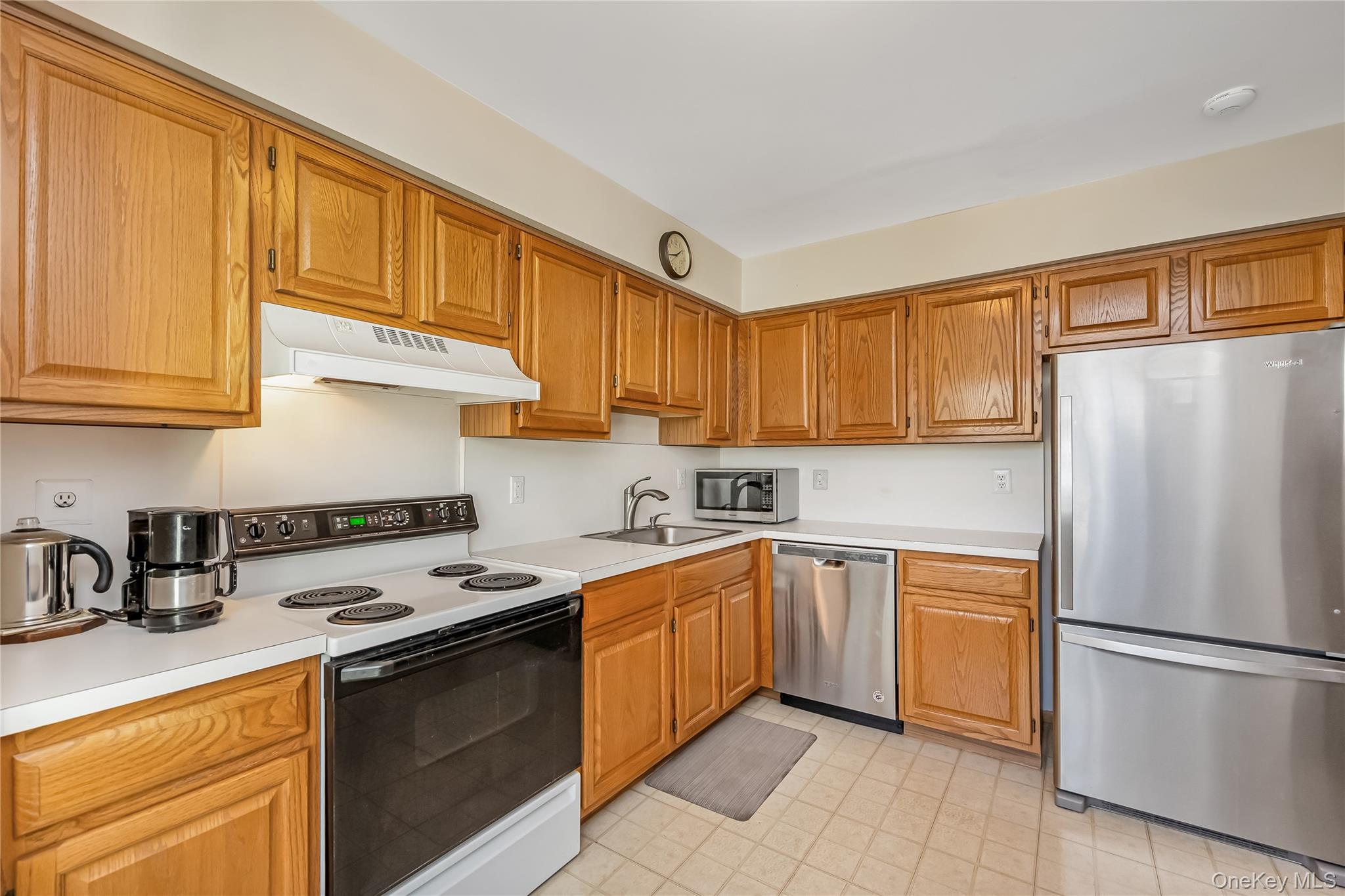 #9 photo, 45 Theodore Drive, 東長島 Coram , NY 11727