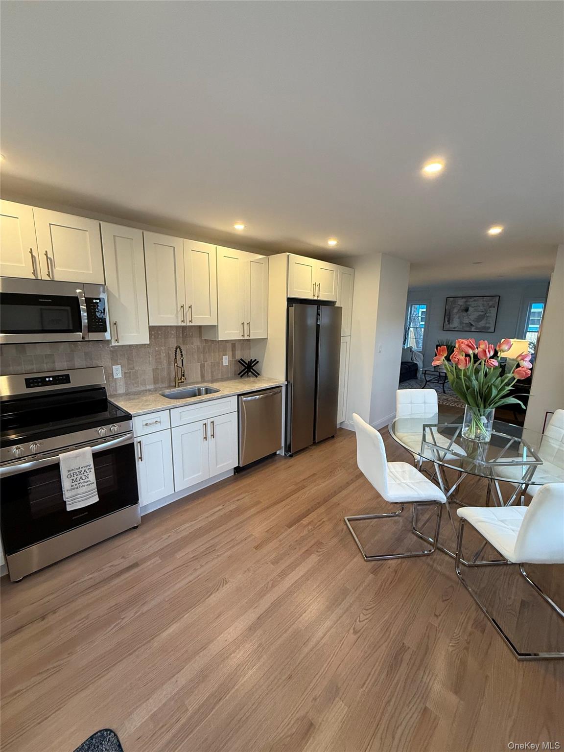 #4 photo, 661 College Road, Farmingville , NY 11738