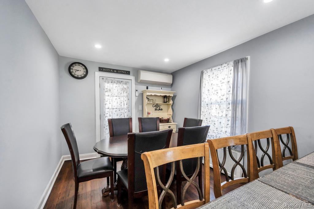 #9 photo, 2478 Loft Avenue, מחוז נסאו Baldwin , NY 11510