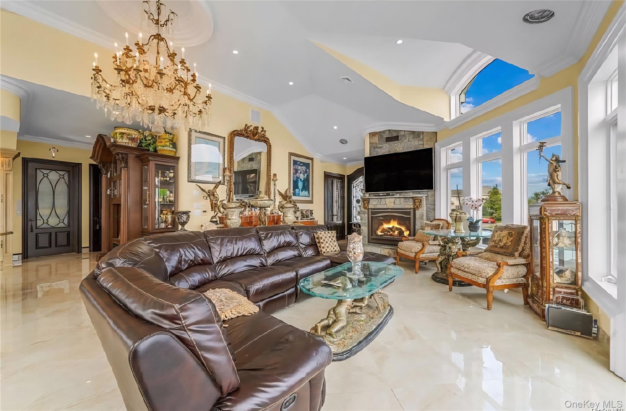 #5 photo, 238 W Islip Road, সাফোক কাউন্টি West Islip , NY 11795