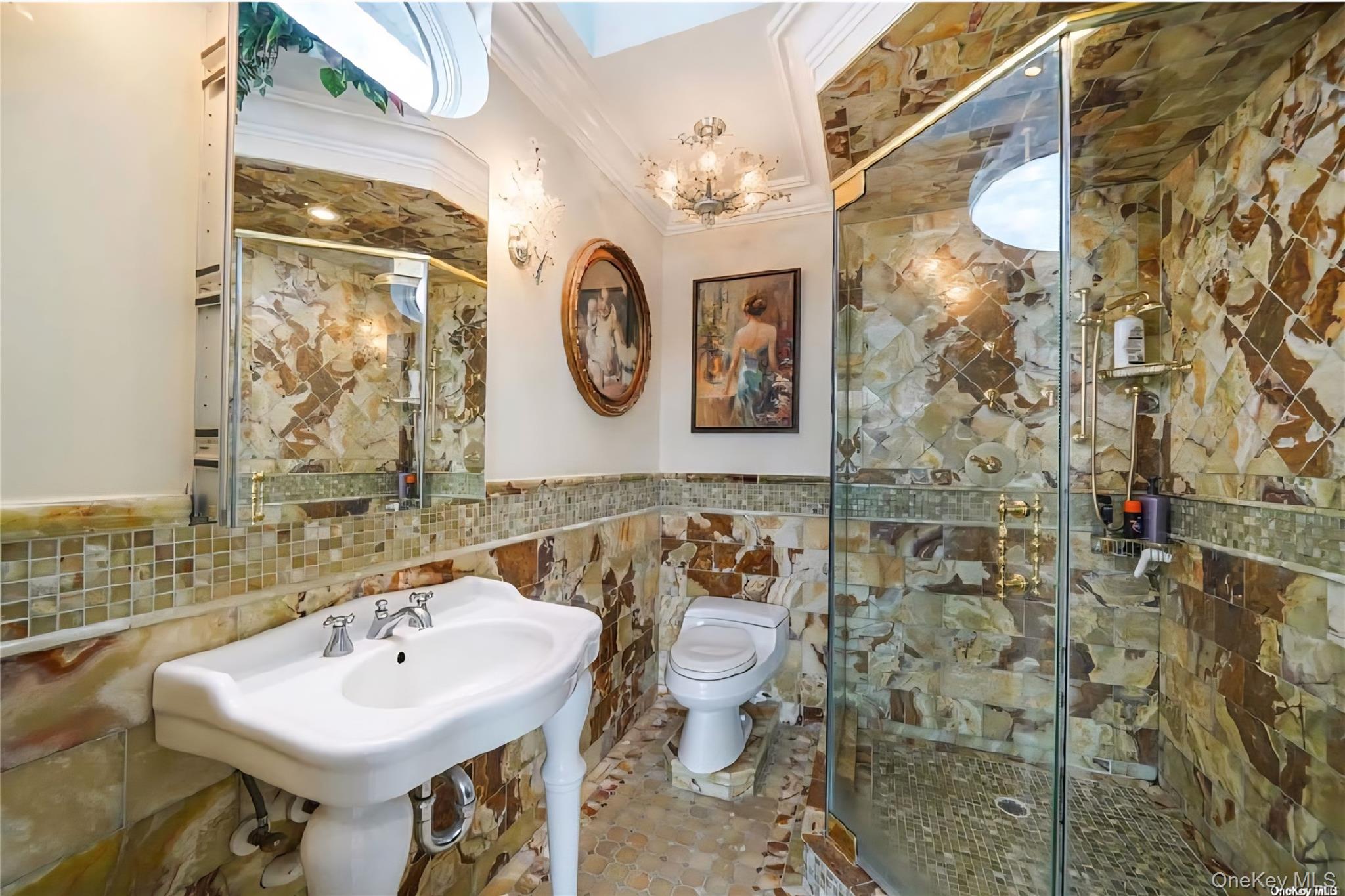 #9 photo, 238 W Islip Road, সাফোক কাউন্টি West Islip , NY 11795