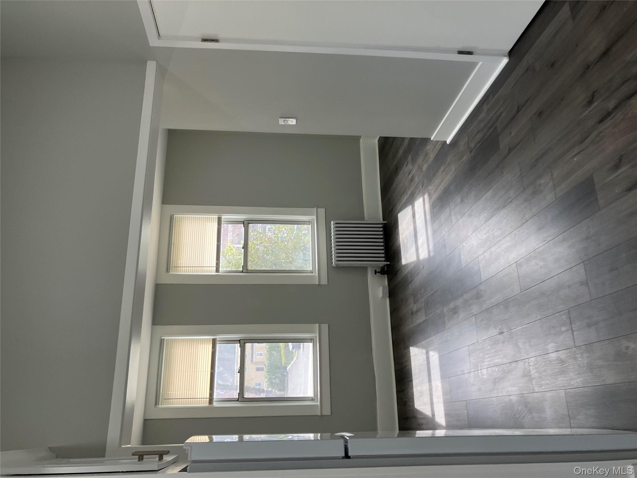 #2 photo, 7 Dewey Street, সাফোক কাউন্টি Huntington , NY 11743