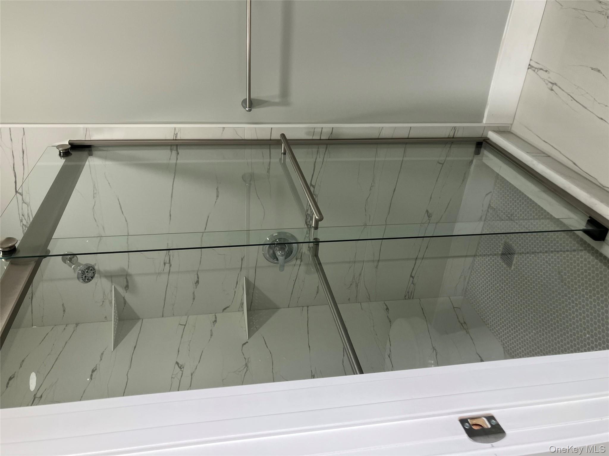 #3 photo, 7 Dewey Street, সাফোক কাউন্টি Huntington , NY 11743