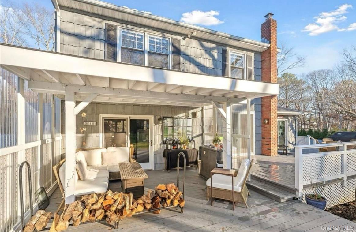 #13 photo, 23 N Westbury Road, מחוז סאפוק Hampton Bays , NY 11946