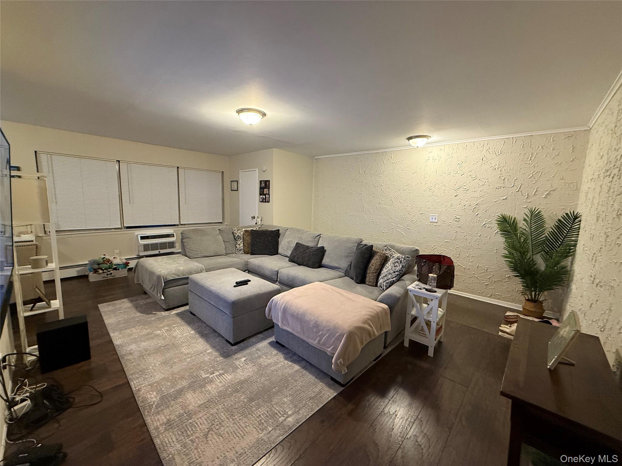 #5 photo, 903 Towne House Village, サフォーク郡 Islandia , NY 11749