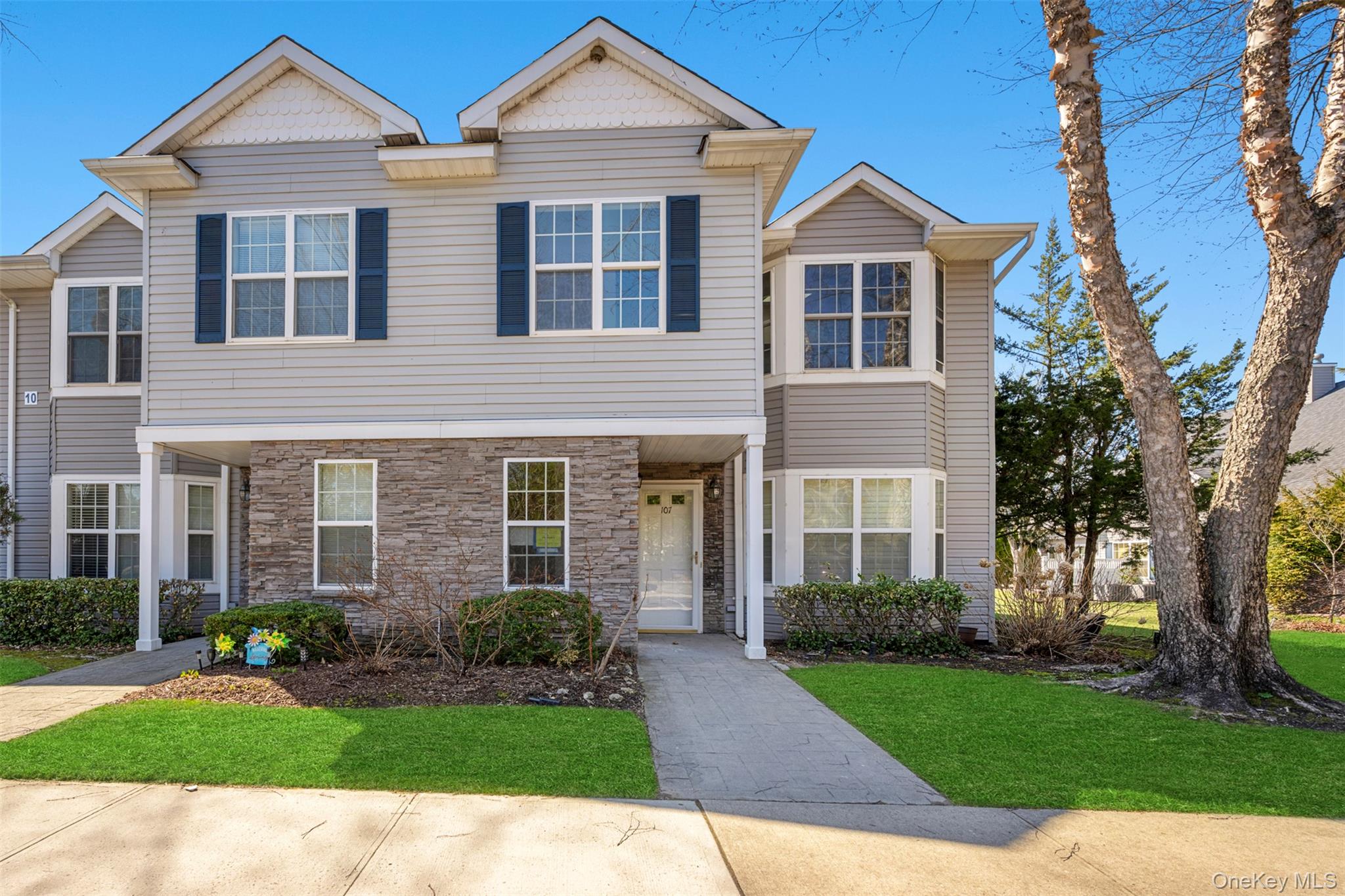 #1 photo, 108 Maya Circle, Саффолк ‖ Central Islip , NY 11722