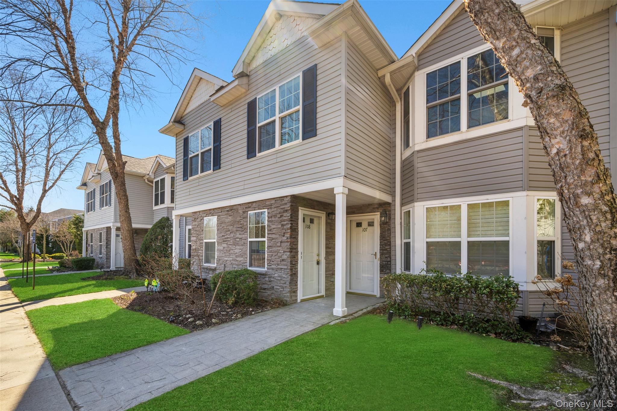 #2 photo, 108 Maya Circle, Саффолк ‖ Central Islip , NY 11722