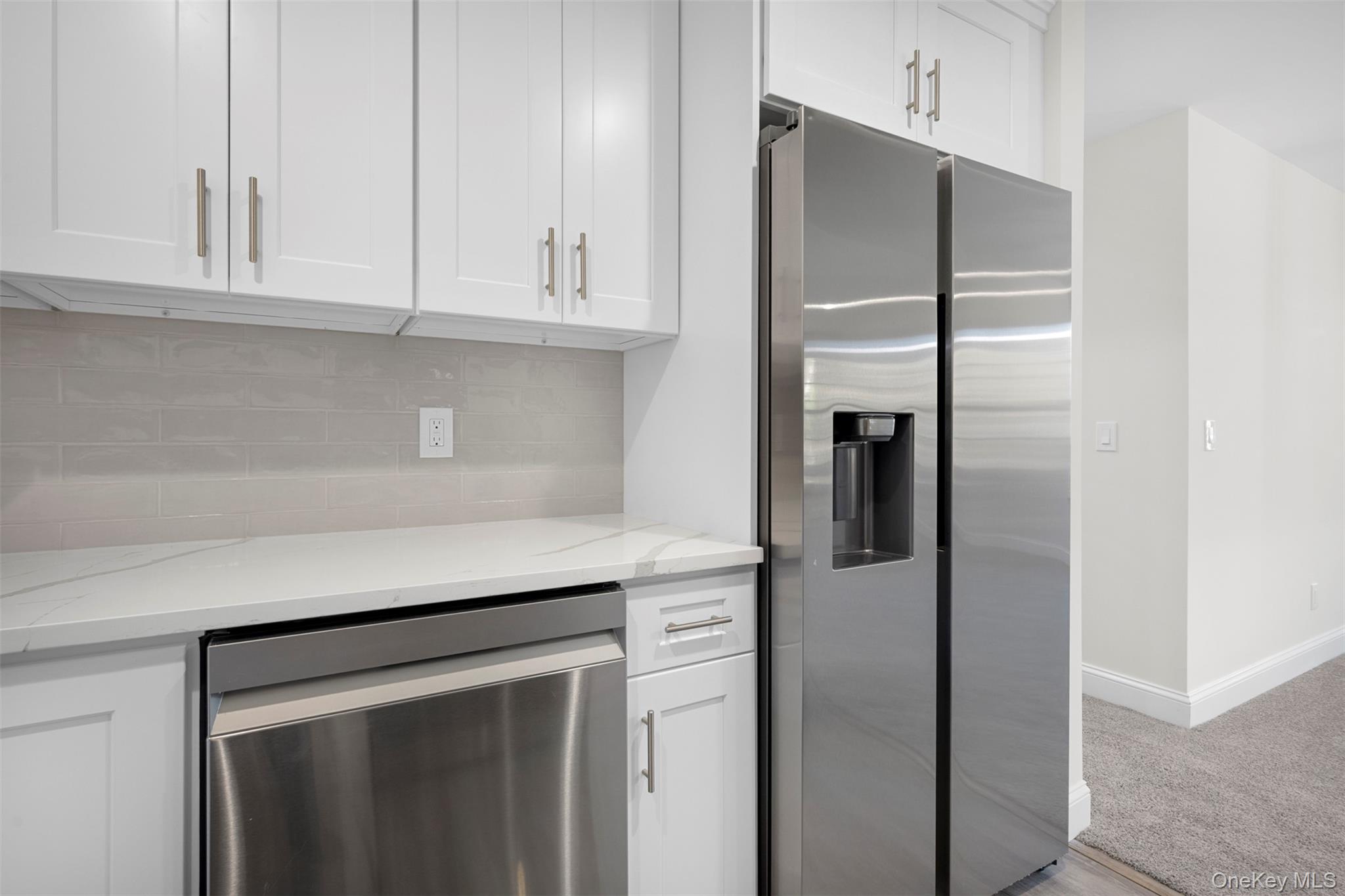 #8 photo, 108 Maya Circle, Саффолк ‖ Central Islip , NY 11722