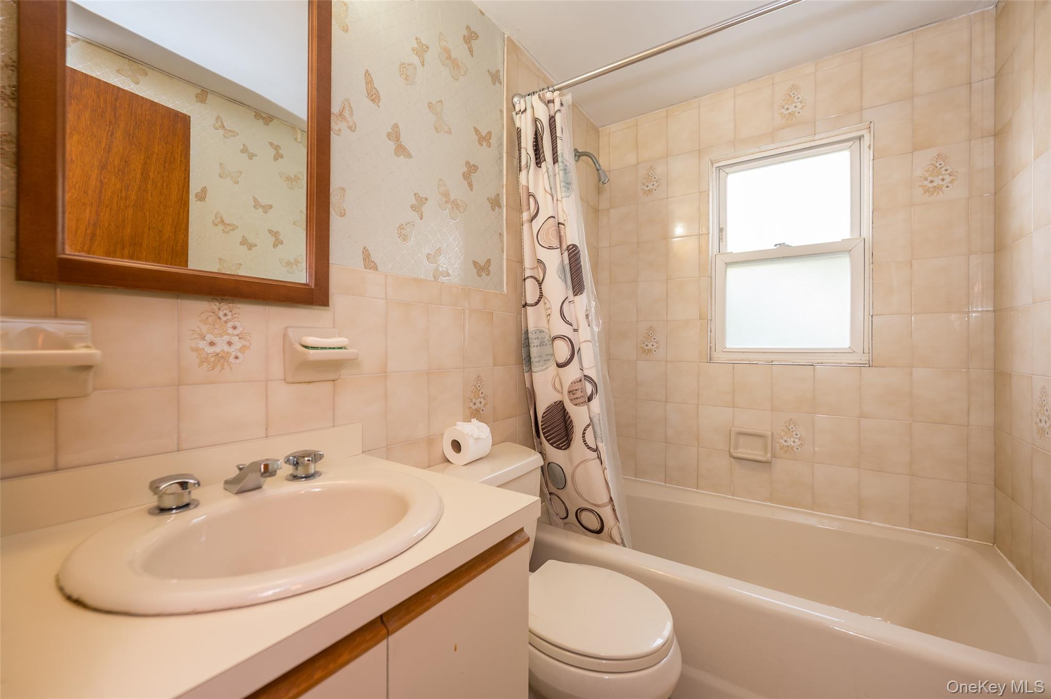 #12 photo, 832 Stratford Drive, 長島 East Meadow , NY 11554