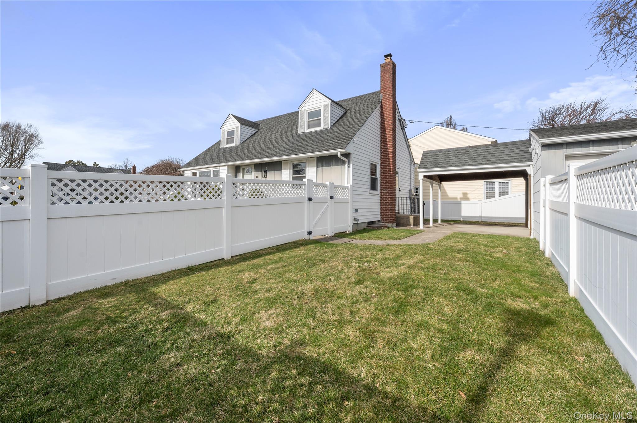 #20 photo, 832 Stratford Drive, 長島 East Meadow , NY 11554