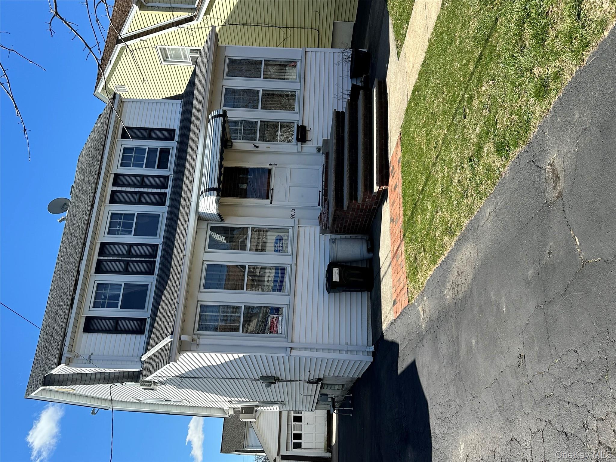 #1 photo, 9010 217th Street, 皇后區 Queens Village , NY 11428