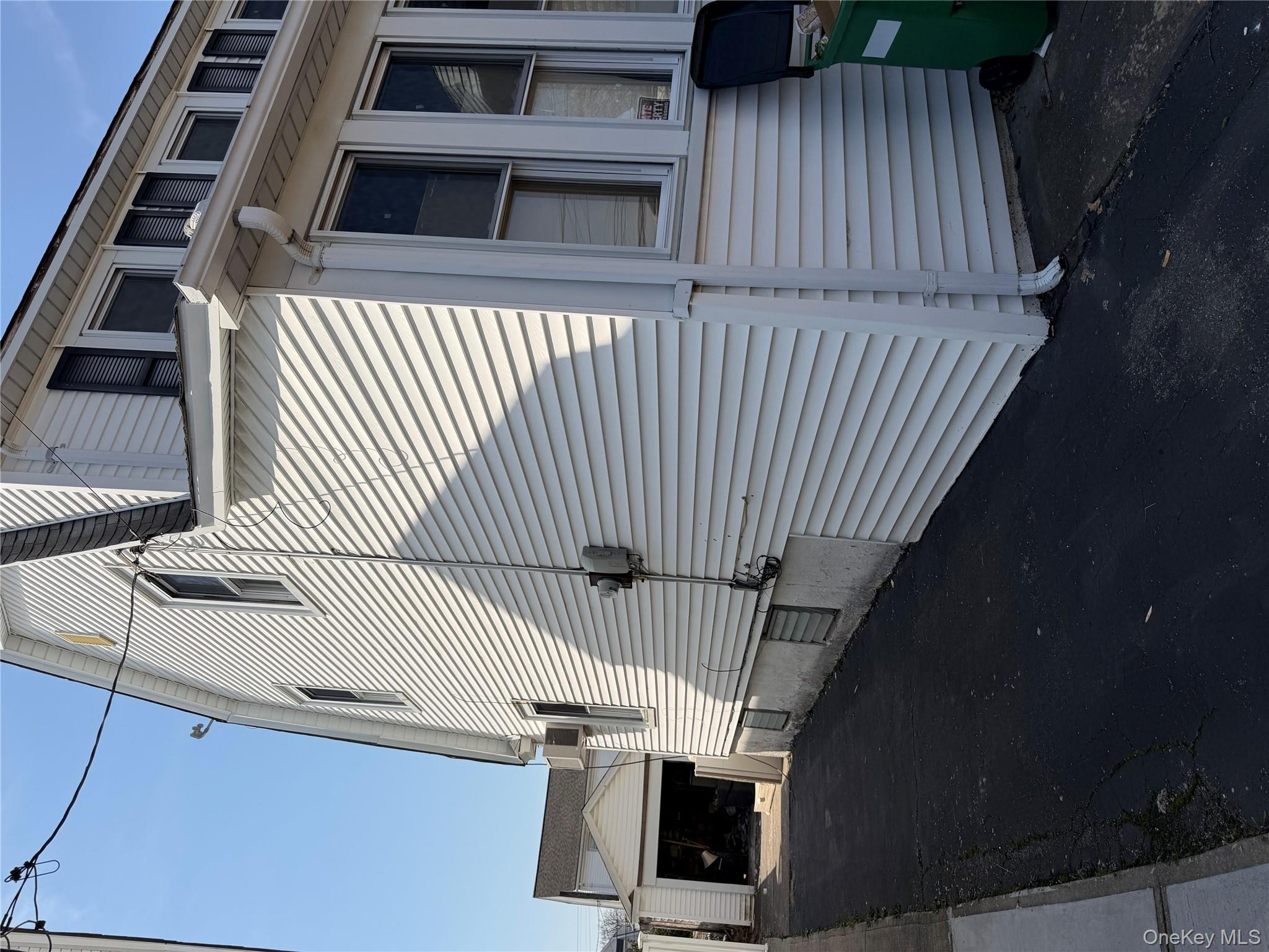 #11 photo, 9010 217th Street, 皇后區 Queens Village , NY 11428