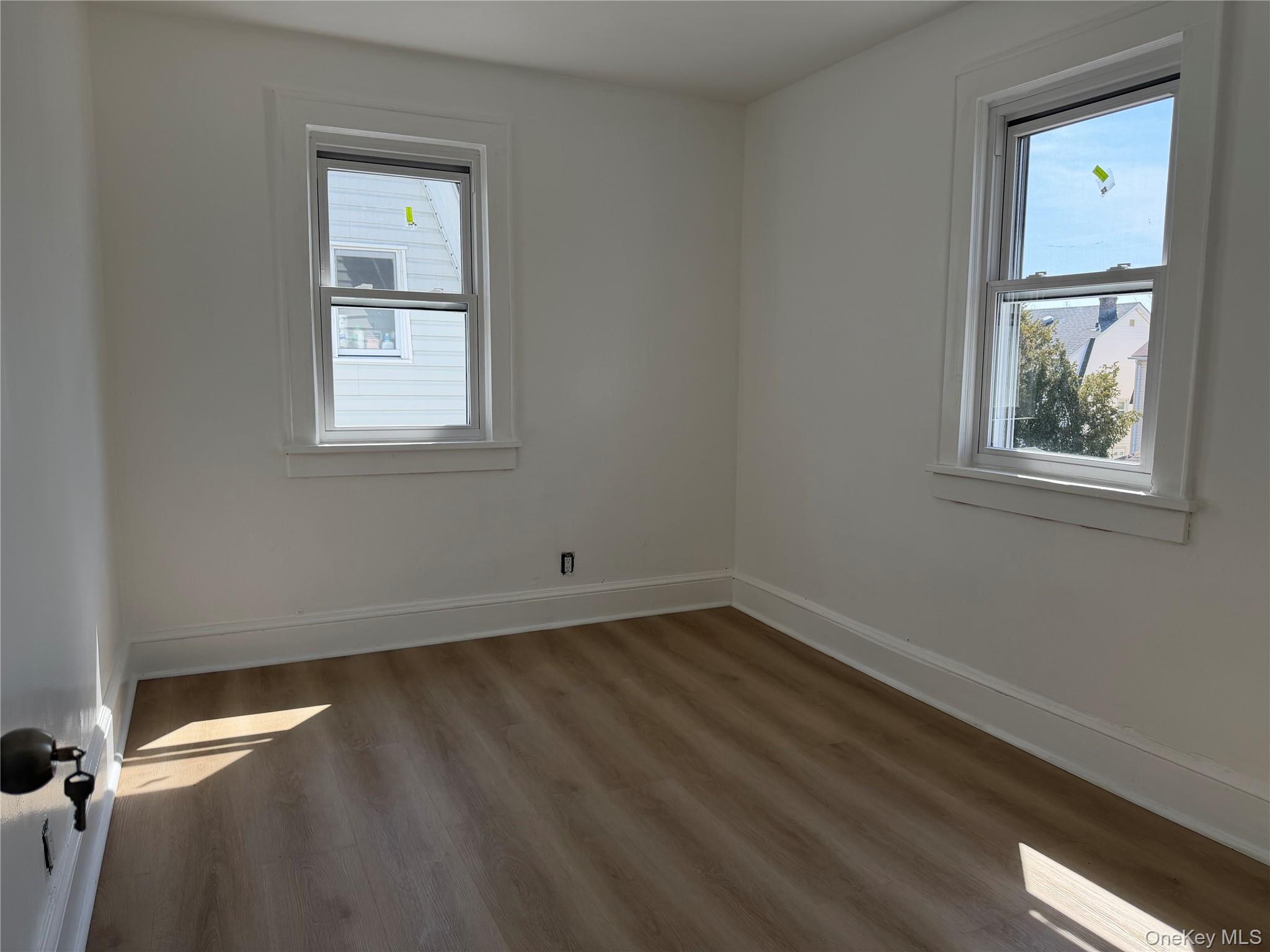 #5 photo, 9010 217th Street, 皇后區 Queens Village , NY 11428